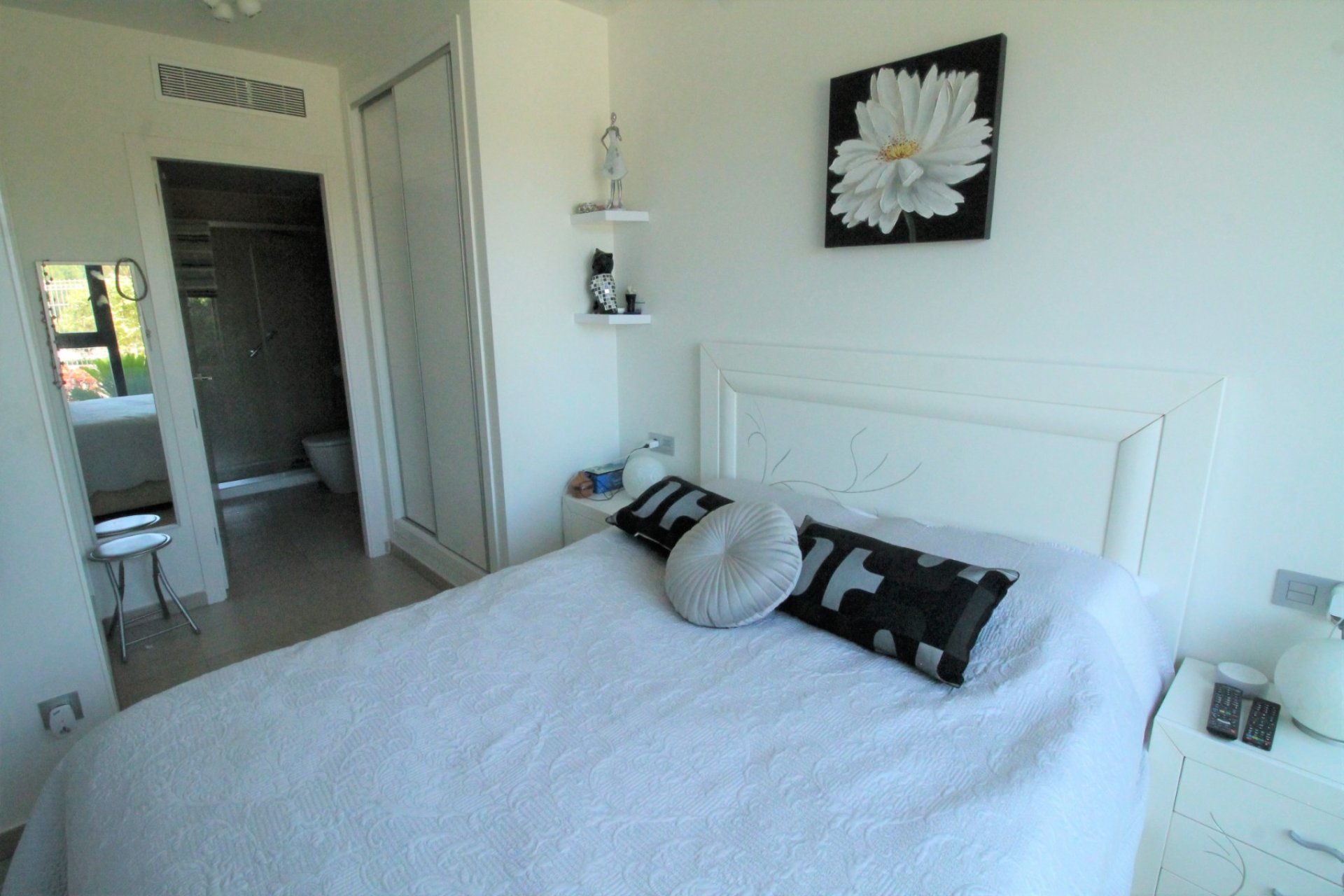 Re-Sale - Apartment - Torrevieja - Punta Prima