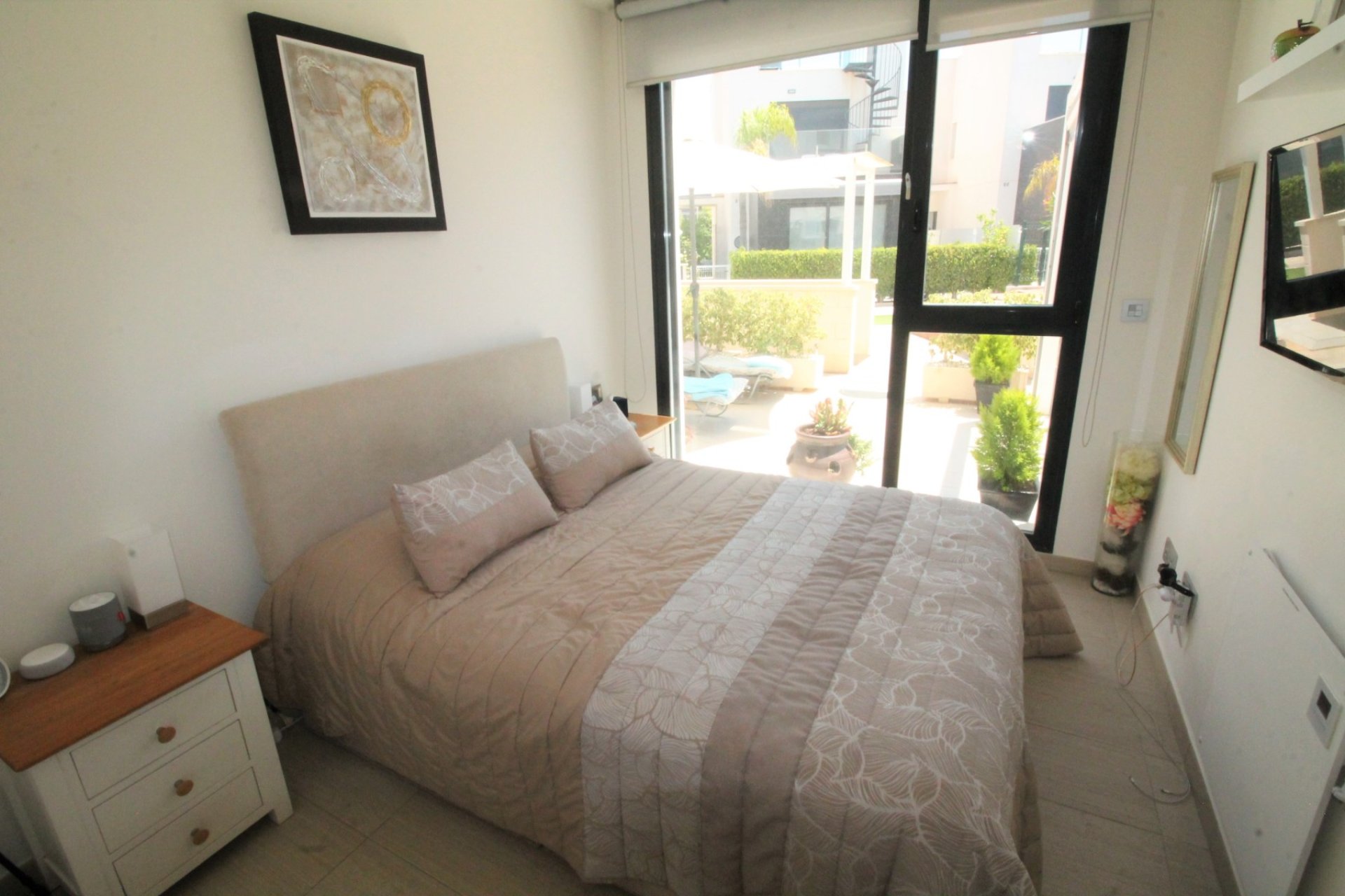 Re-Sale - Apartment - Torrevieja - Punta Prima