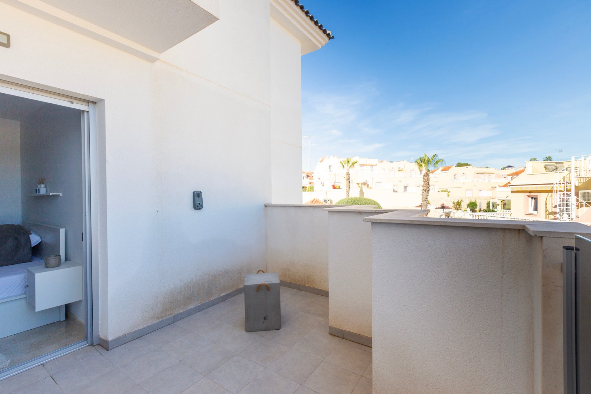Re-Sale - Apartment - Villamartin