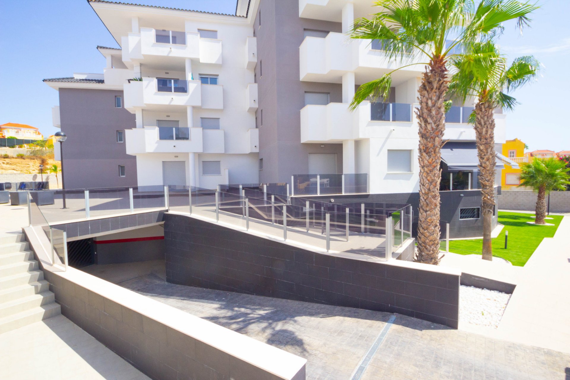 Re-Sale - Apartment - Villamartin