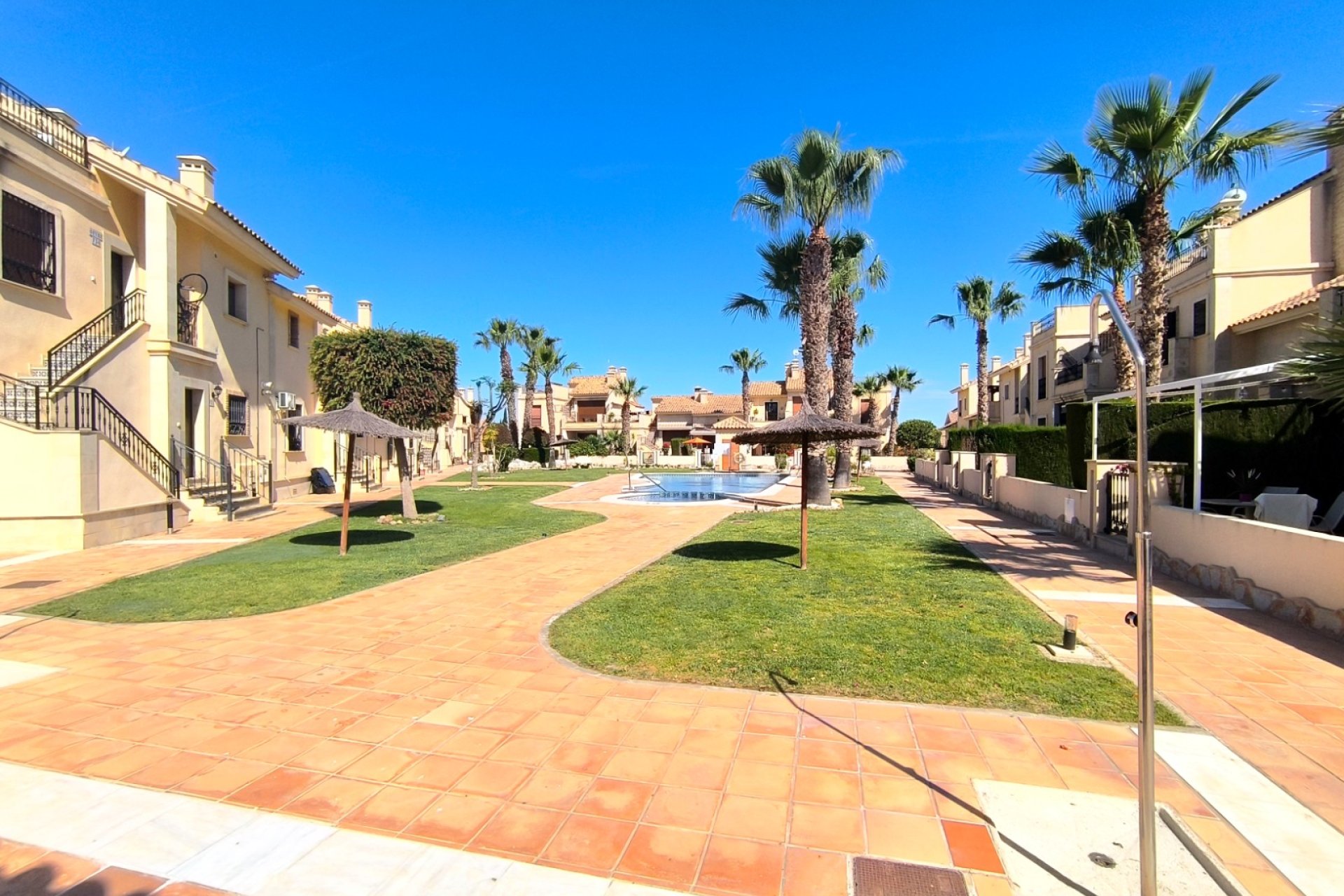 Re-Sale - Bungalow - Algorfa
