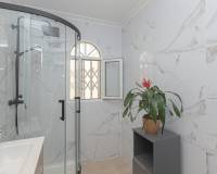 Re-Sale - Bungalow - La Zenia
