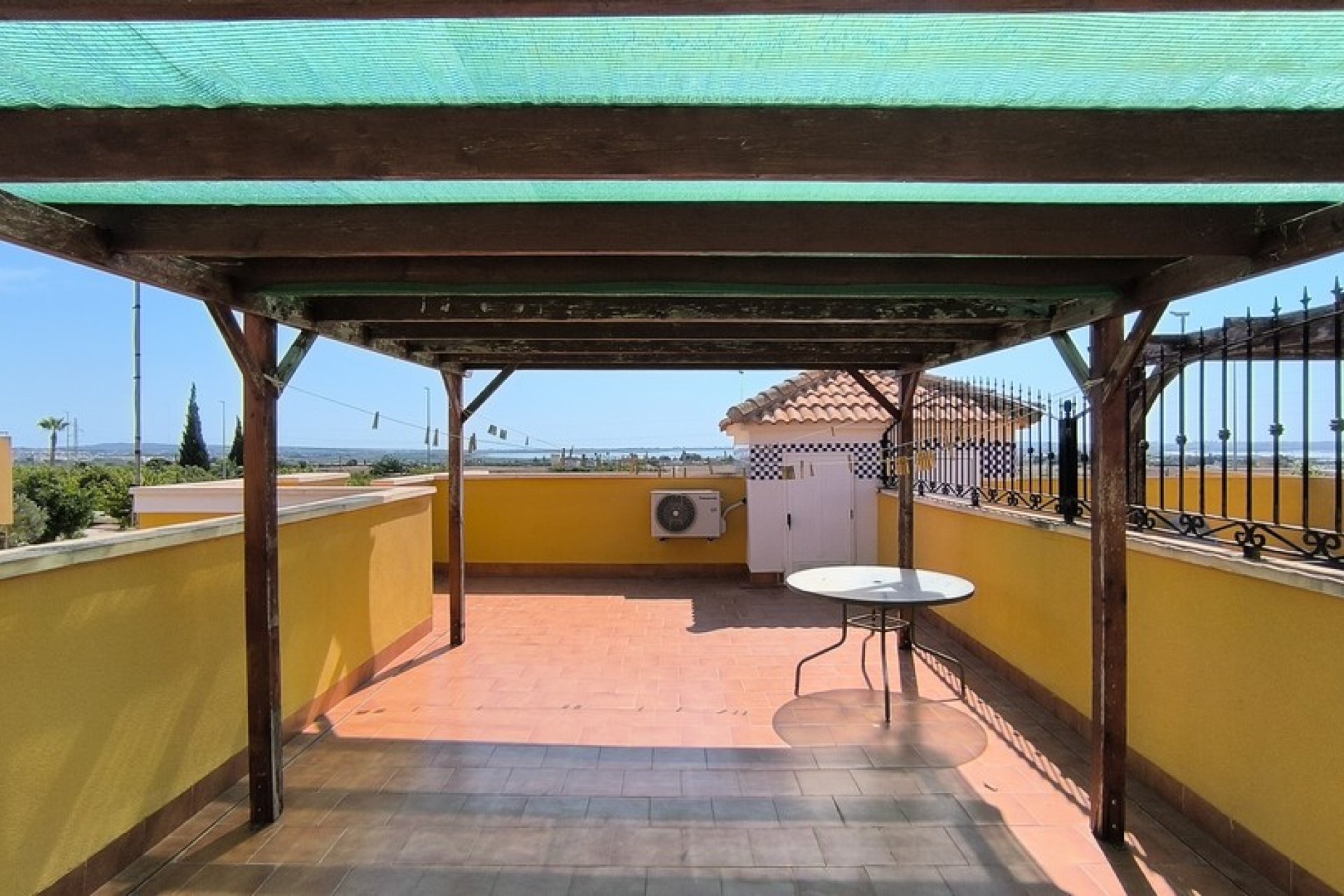 Re-Sale - Bungalow - Los Montesinos - La Herrada