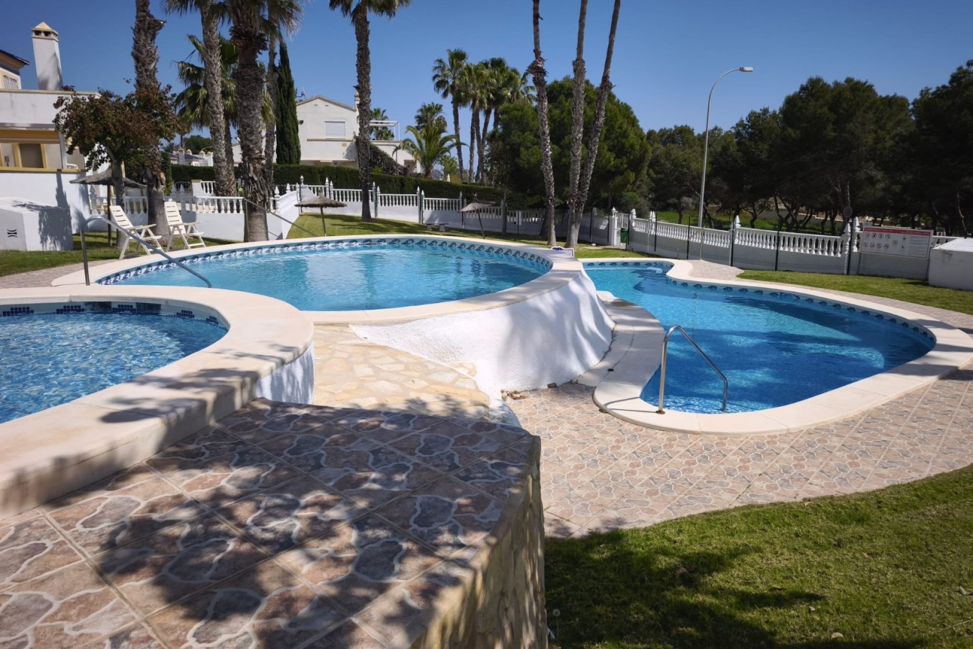 Re-Sale - Bungalow - Orihuela Costa