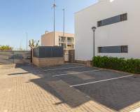 Re-Sale - Bungalow - Pilar de la Horadada