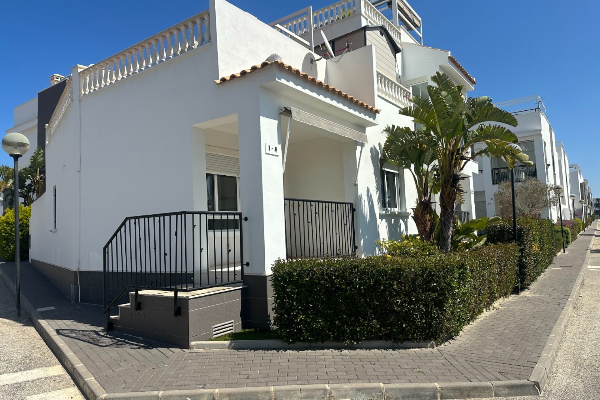 Re-Sale - Bungalow - Torrevieja - Aguas Nuevas