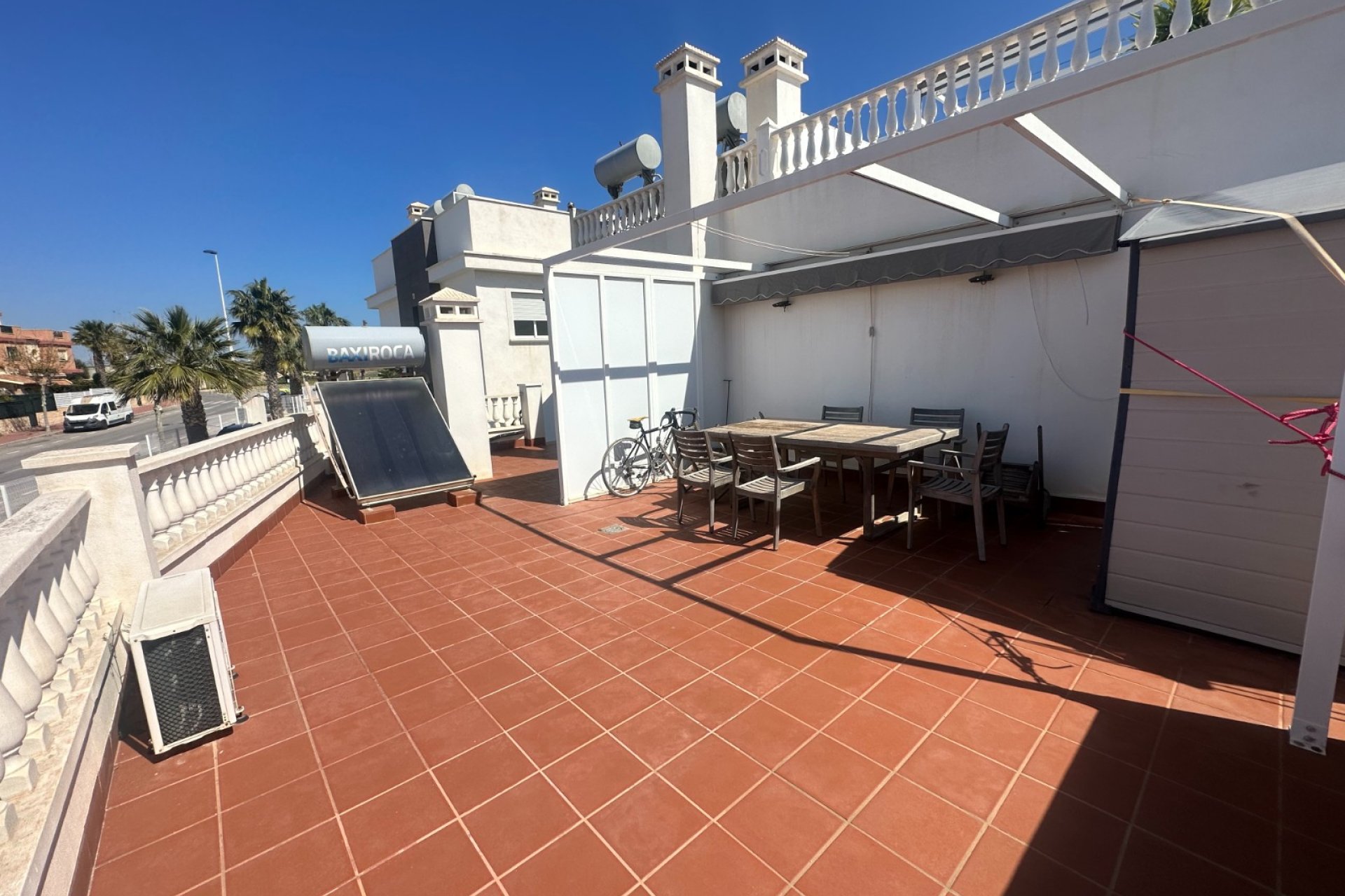 Re-Sale - Bungalow - Torrevieja - Aguas Nuevas
