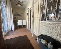 Re-Sale - Bungalow - Torrevieja - Urbanización San Luis