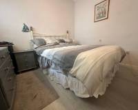 Re-Sale - Bungalow - Torrevieja - Urbanización San Luis