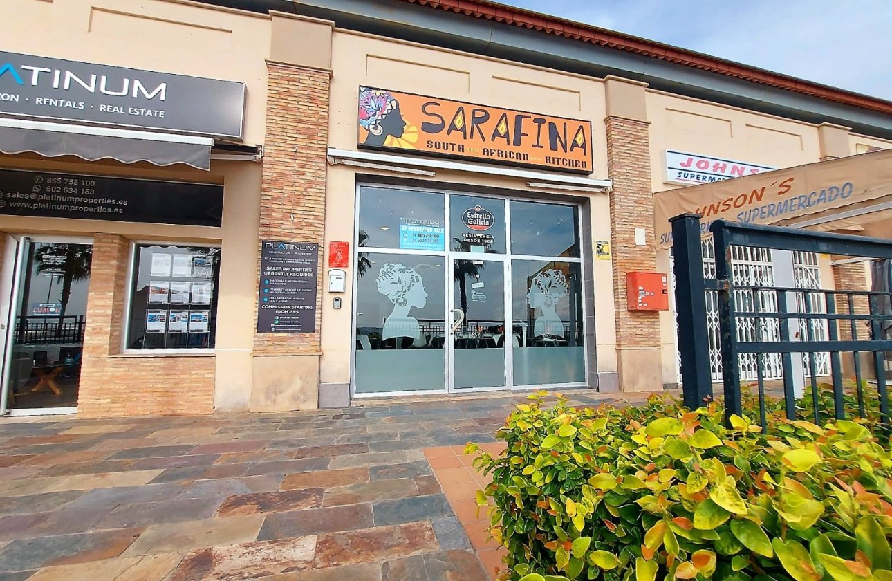 Re-Sale - Commercial - Algorfa