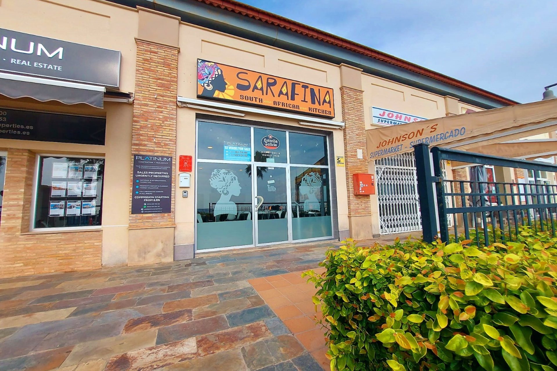 Re-Sale - Commercial - Algorfa