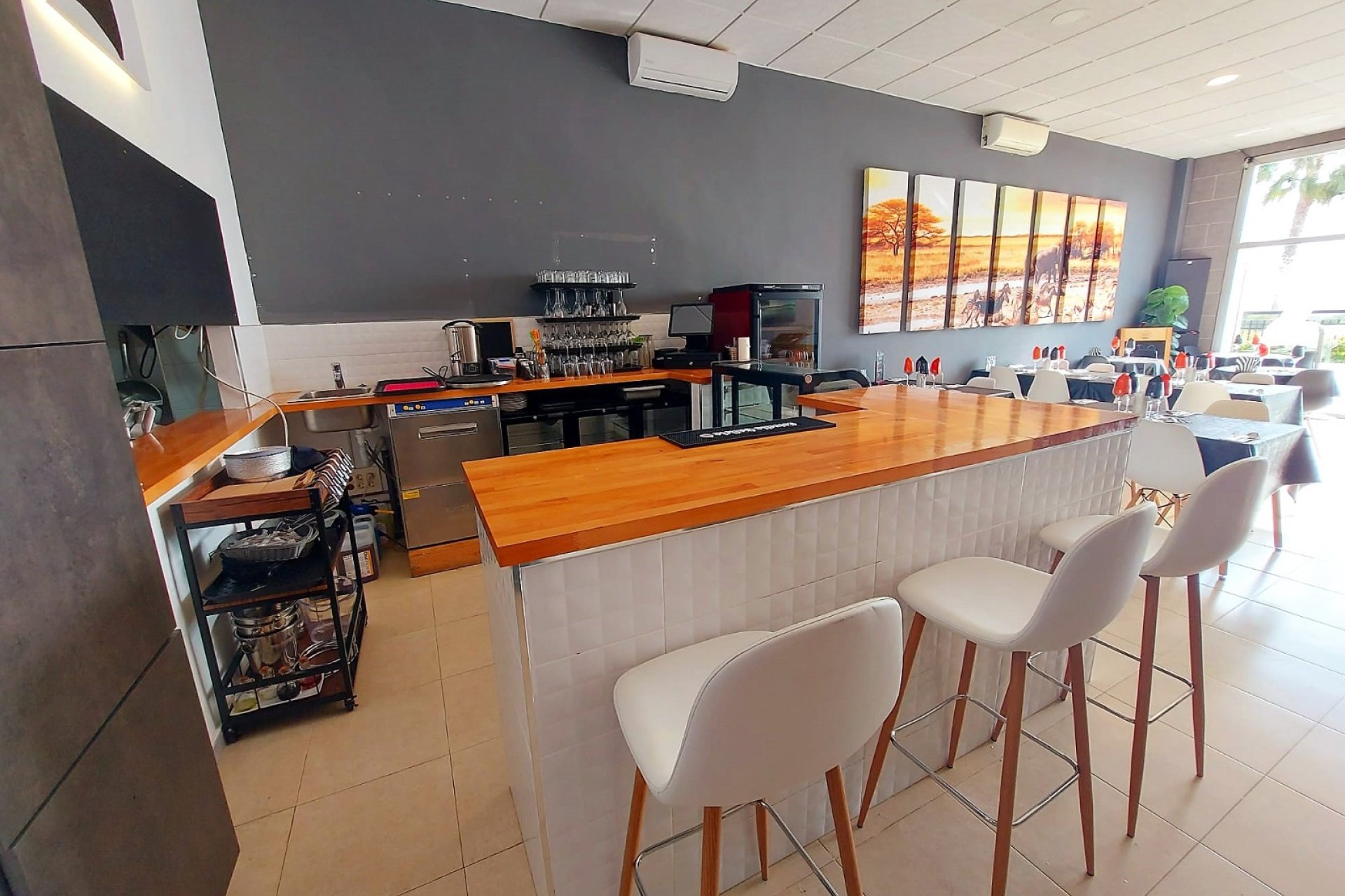 Re-Sale - Commercial - Algorfa