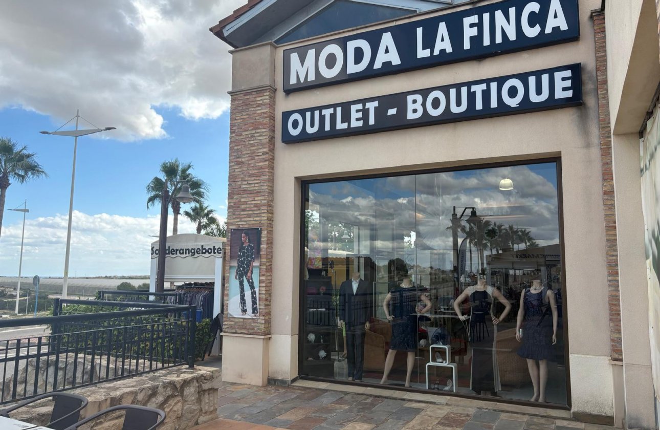 Re-Sale - Commercial - Algorfa