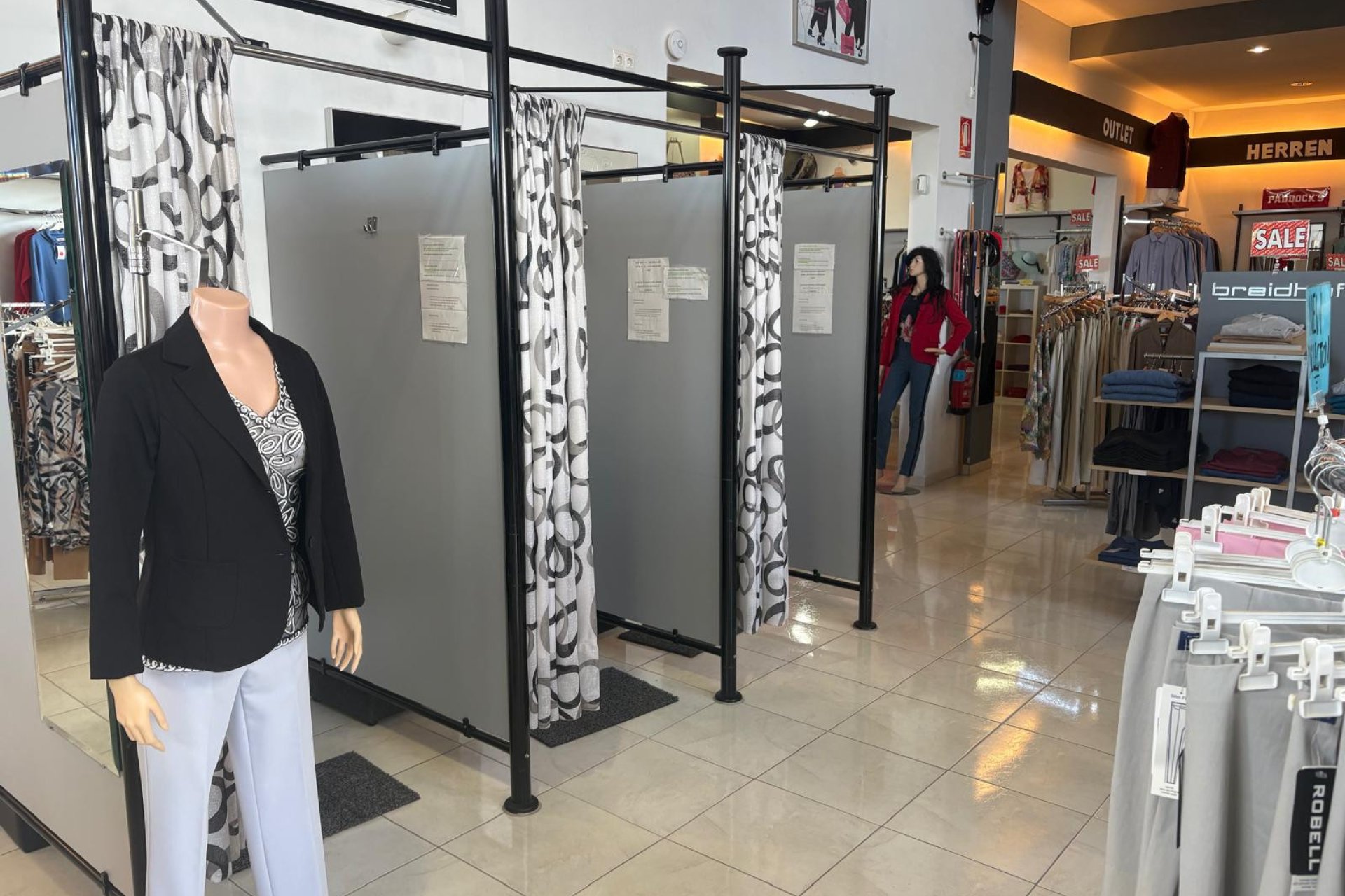 Re-Sale - Commercial - Algorfa