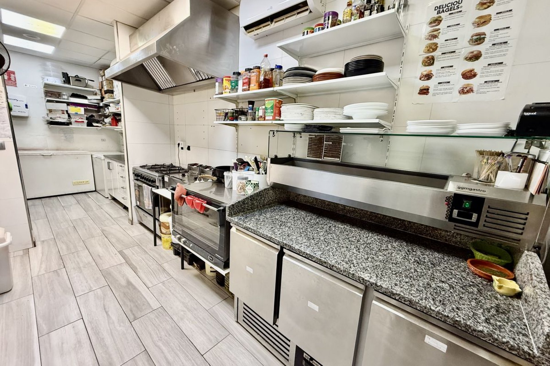 Re-Sale - Commercial - Benijofar