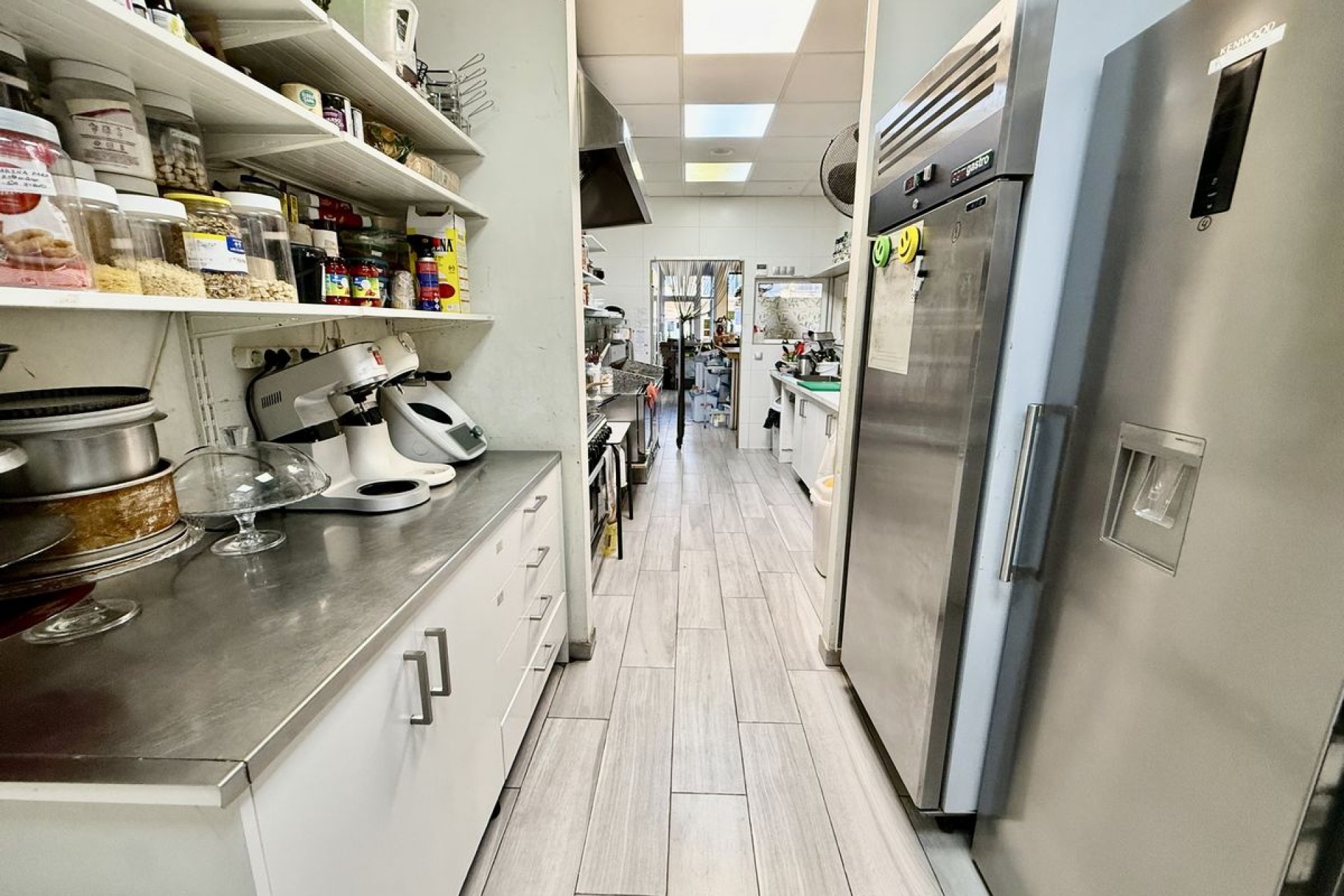 Re-Sale - Commercial - Benijofar