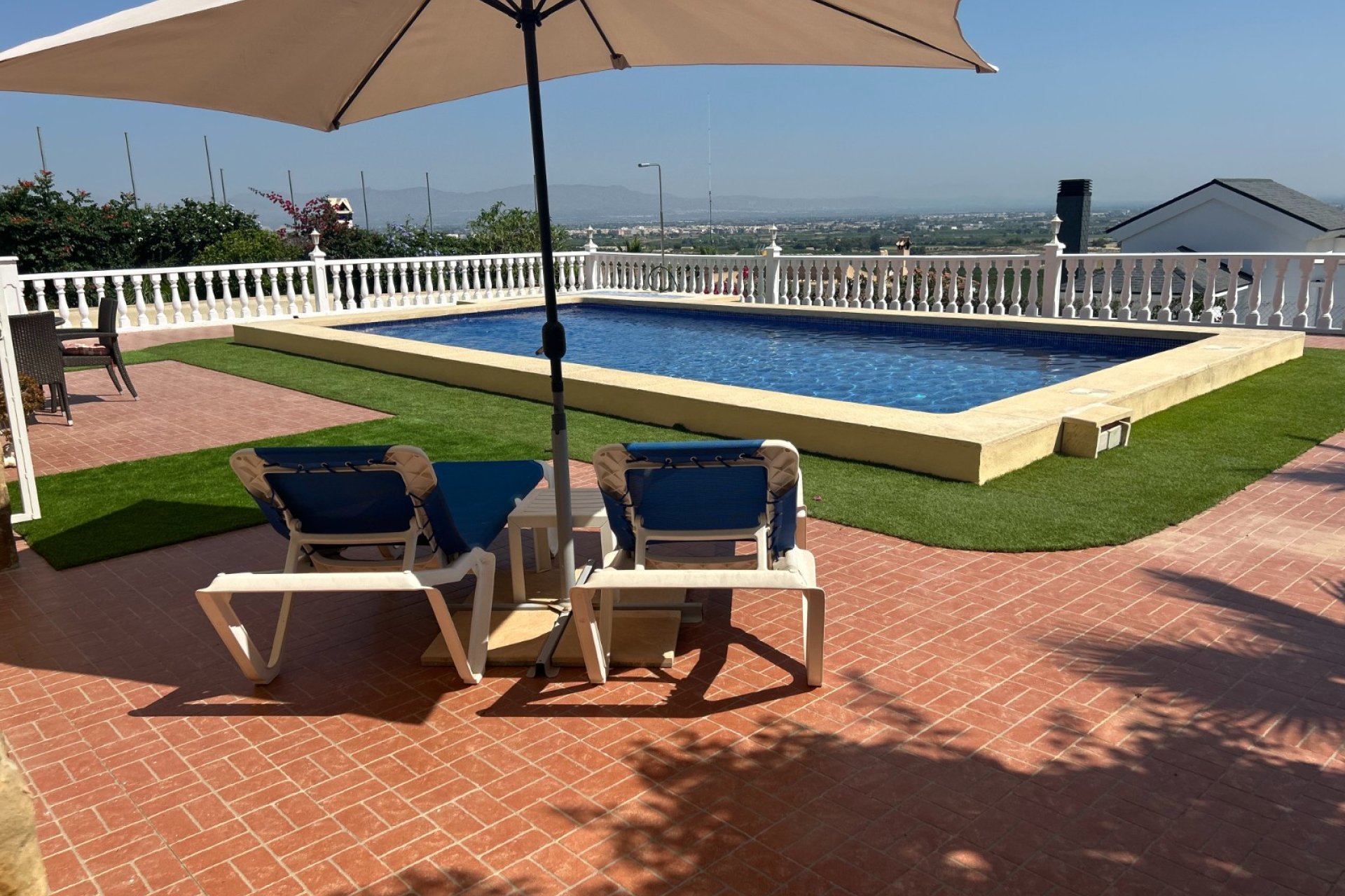 Re-Sale - Detached Villa - Algorfa - Almoradí