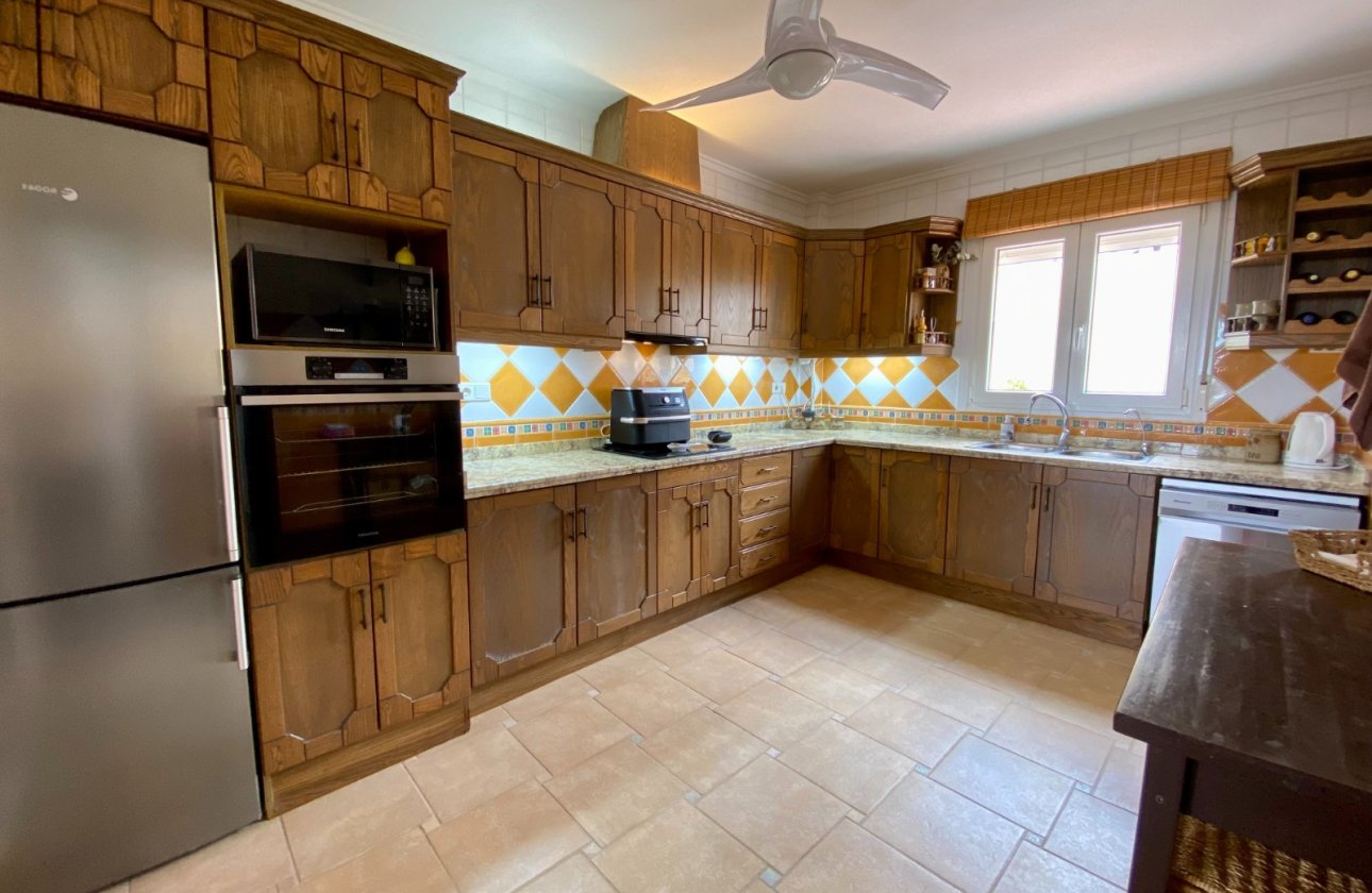 Re-Sale - Detached Villa - Algorfa - Almoradí