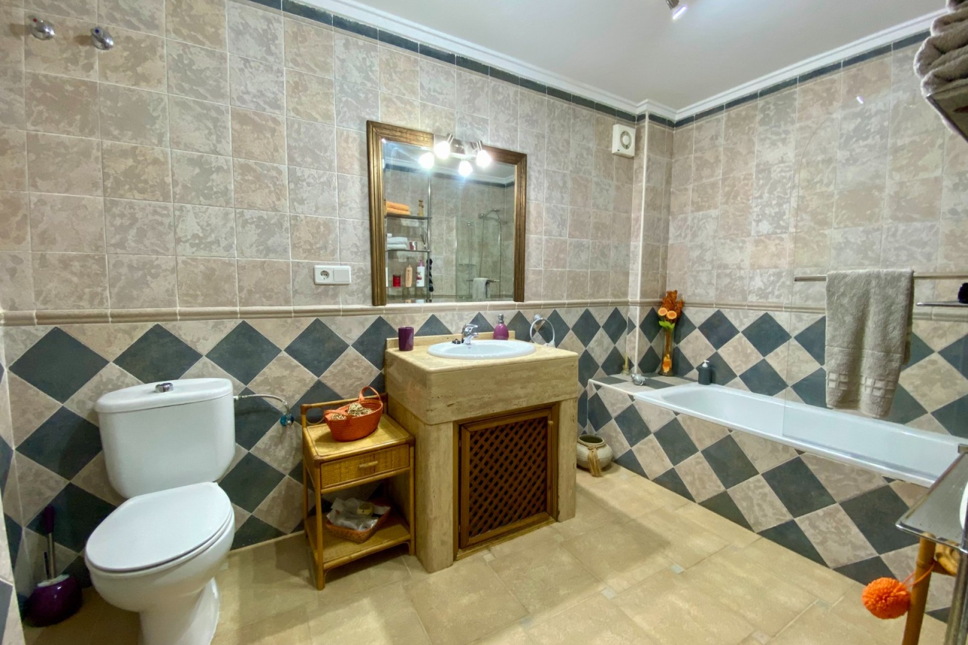 Re-Sale - Detached Villa - Algorfa - Almoradí