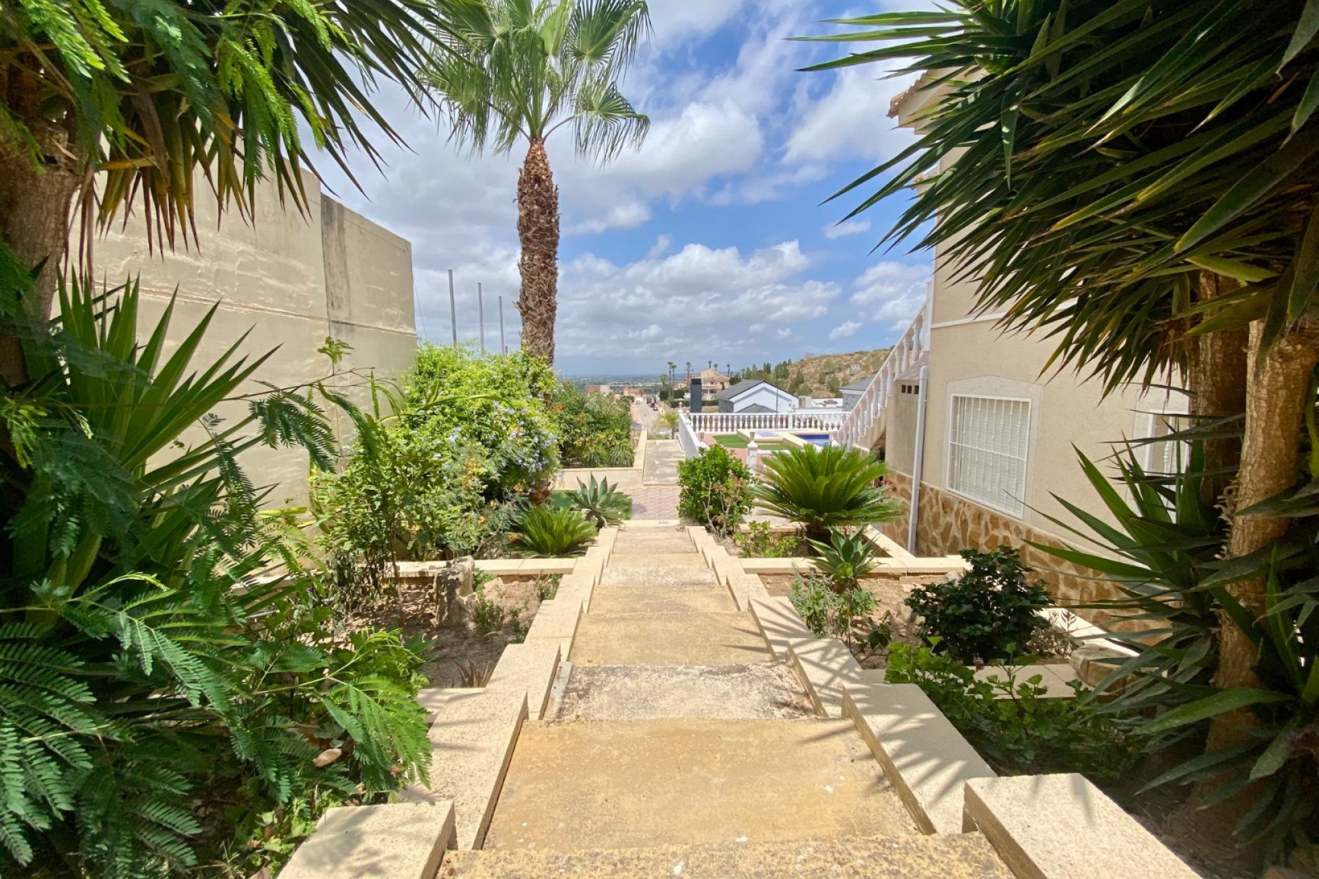 Re-Sale - Detached Villa - Algorfa - Almoradí