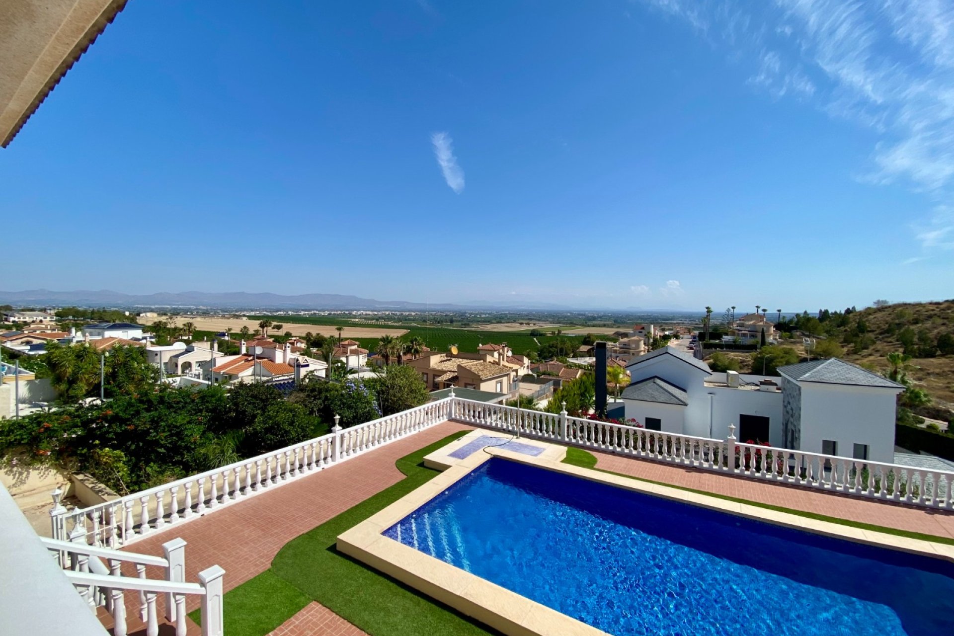 Re-Sale - Detached Villa - Algorfa - Almoradí