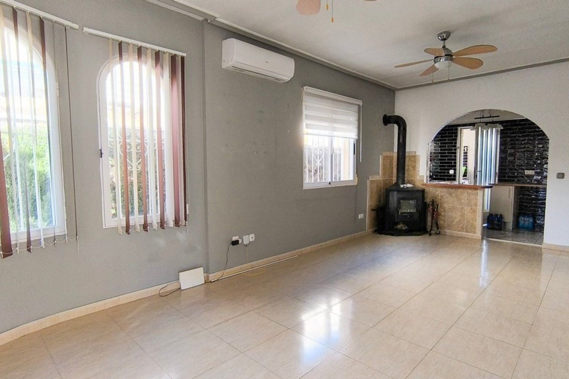 Re-Sale - Detached Villa - Algorfa