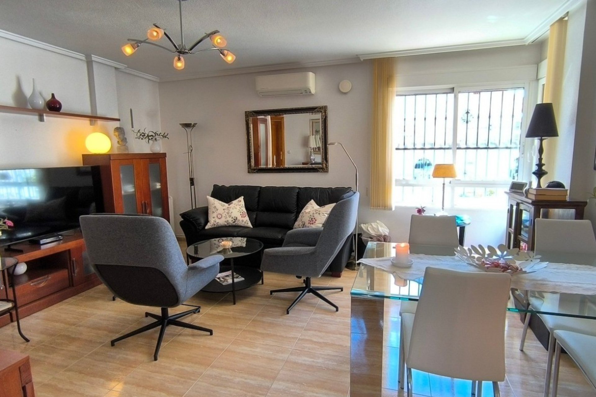 Re-Sale - Detached Villa - Algorfa