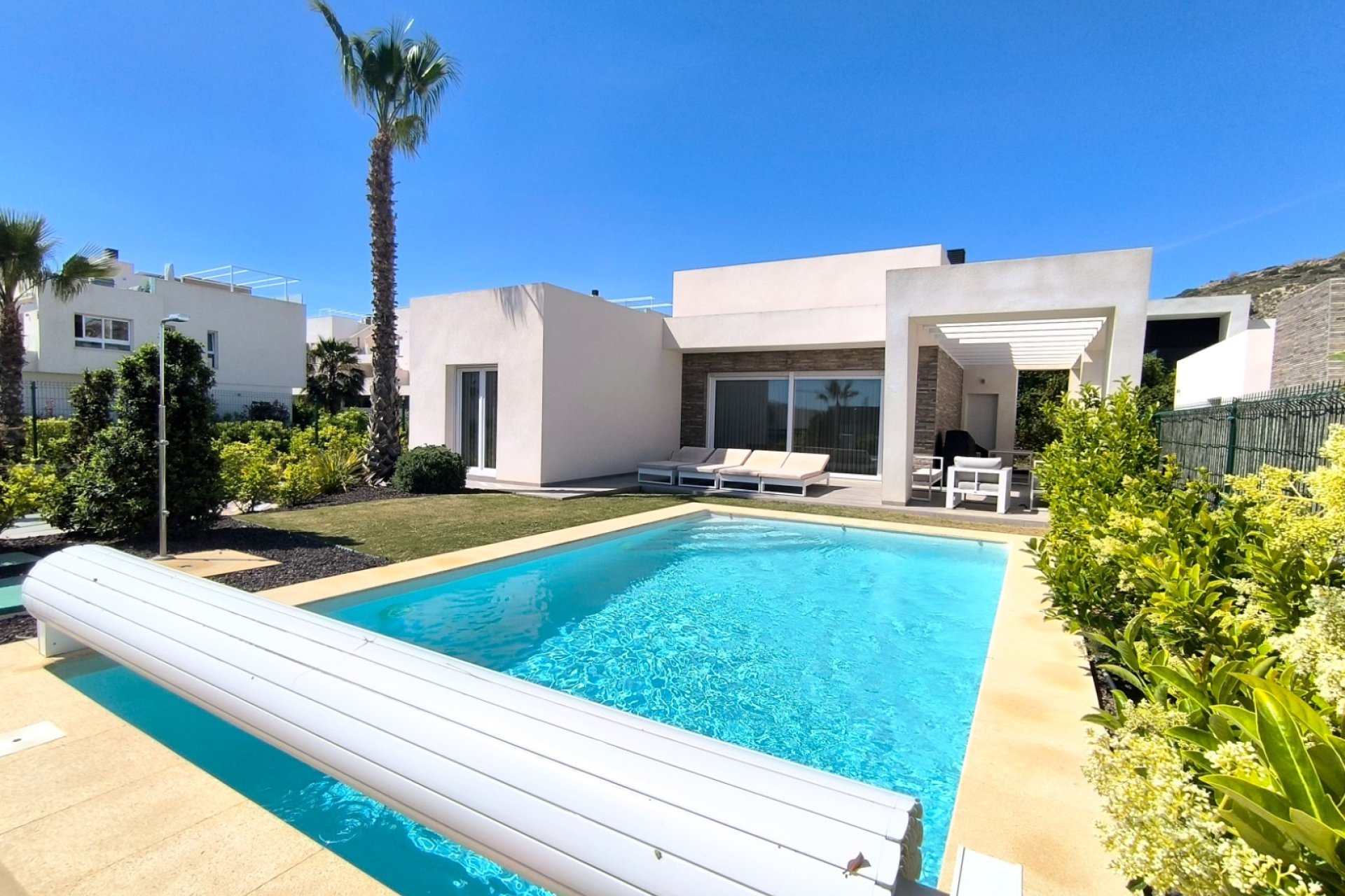 Re-Sale - Detached Villa - Algorfa