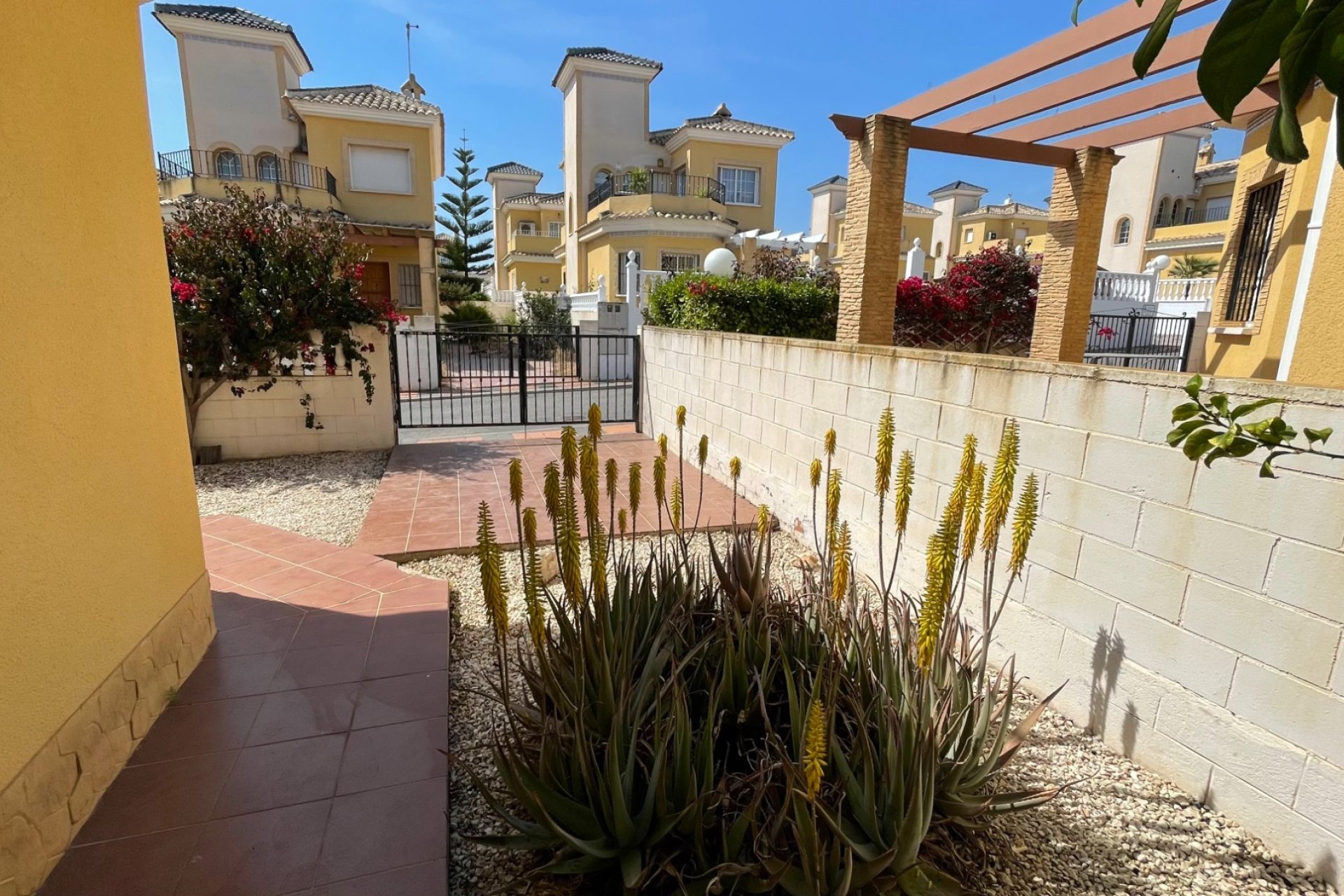 Re-Sale - Detached Villa - Algorfa