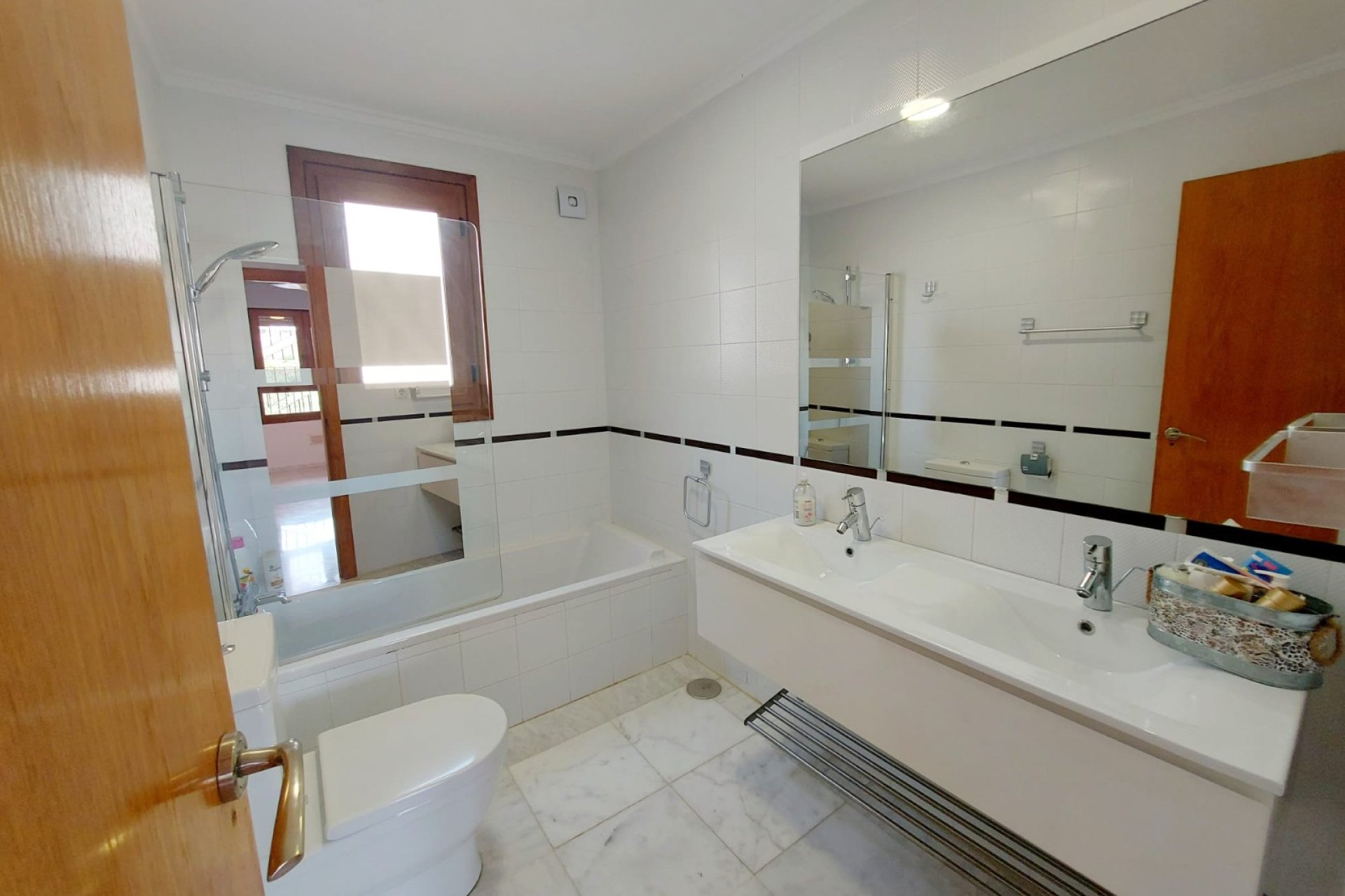 Re-Sale - Detached Villa - Algorfa