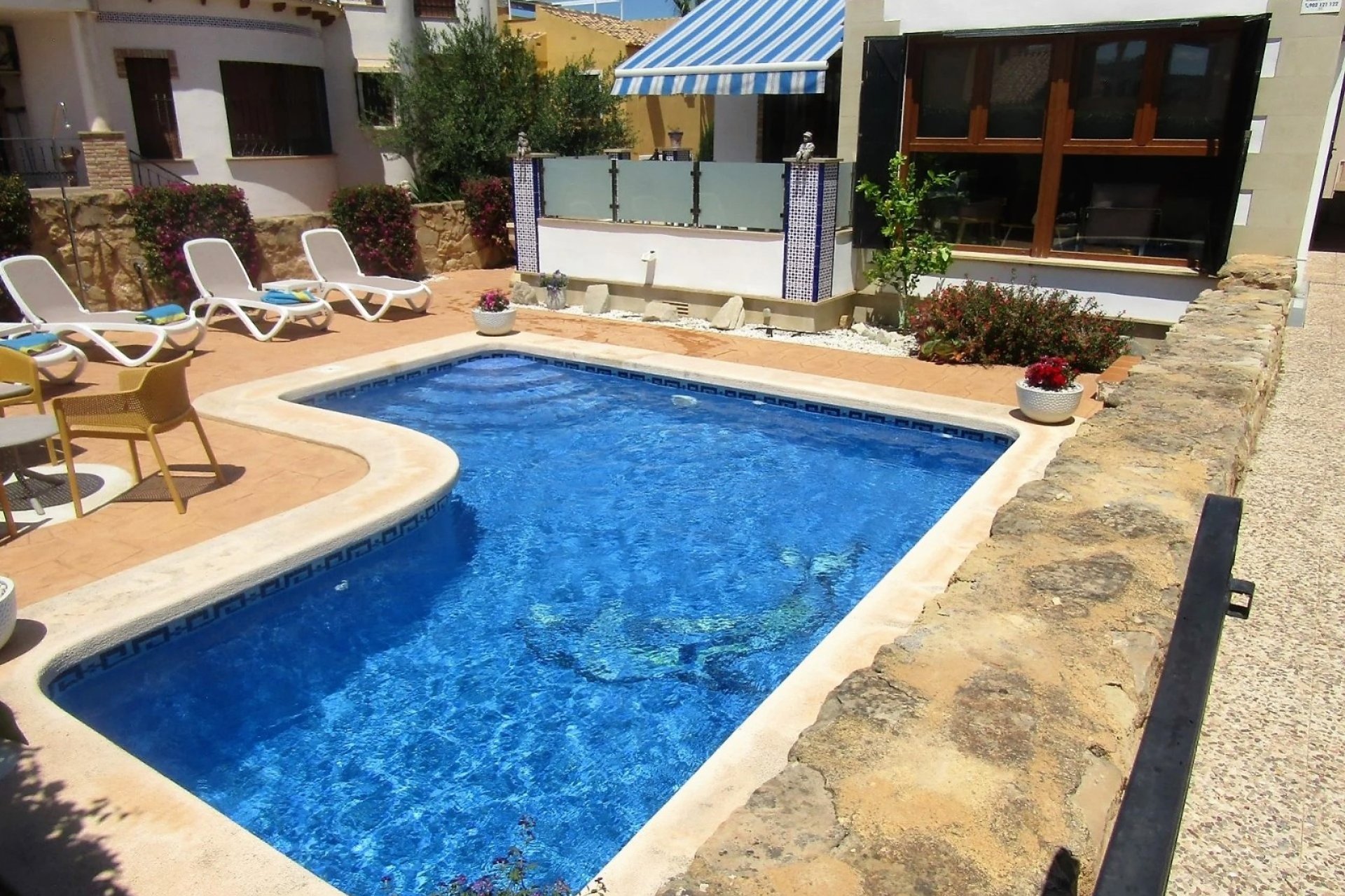 Re-Sale - Detached Villa - Algorfa