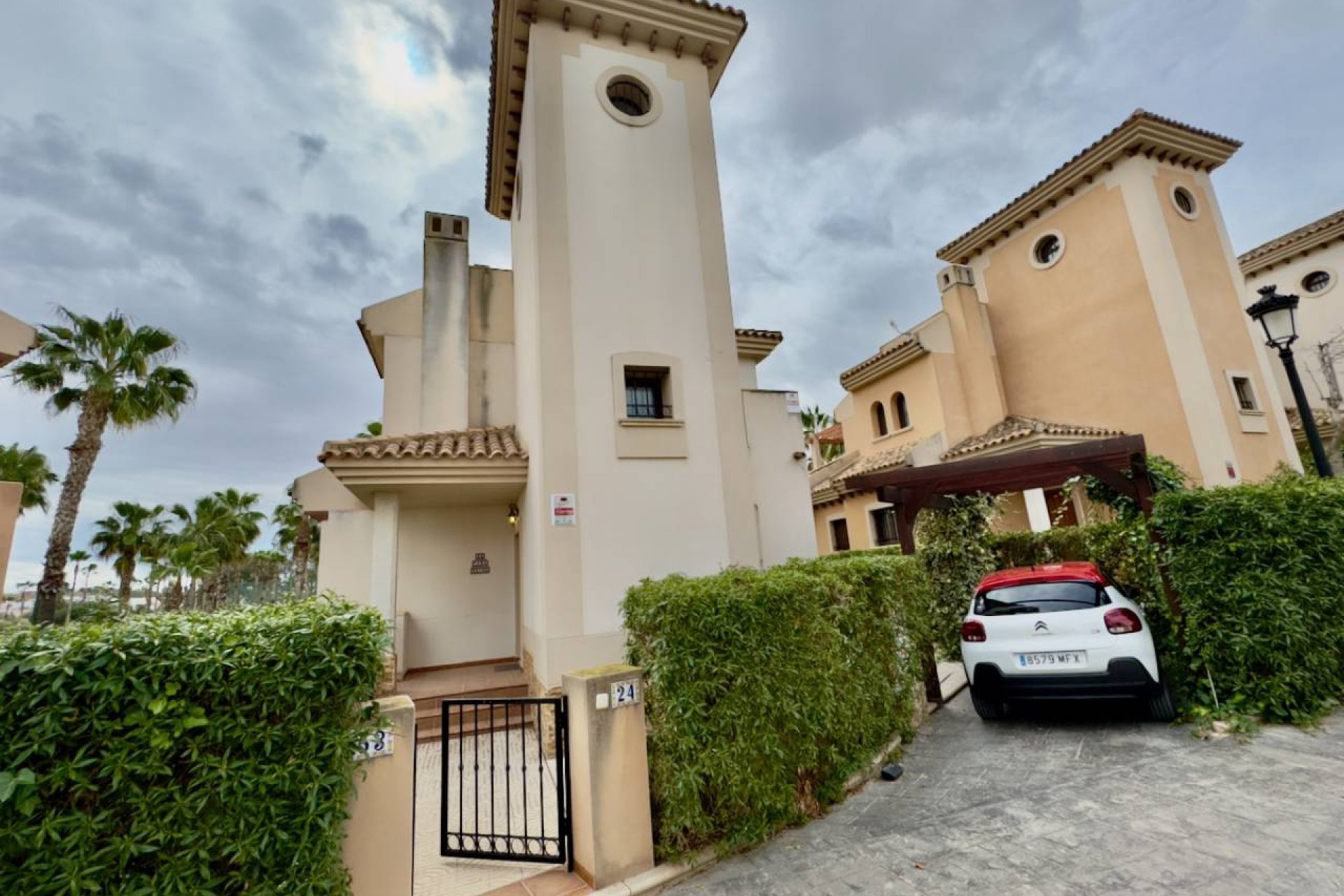 Re-Sale - Detached Villa - Algorfa