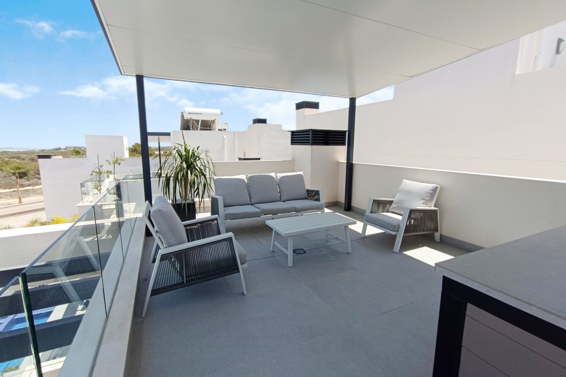 Re-Sale - Detached Villa - Algorfa