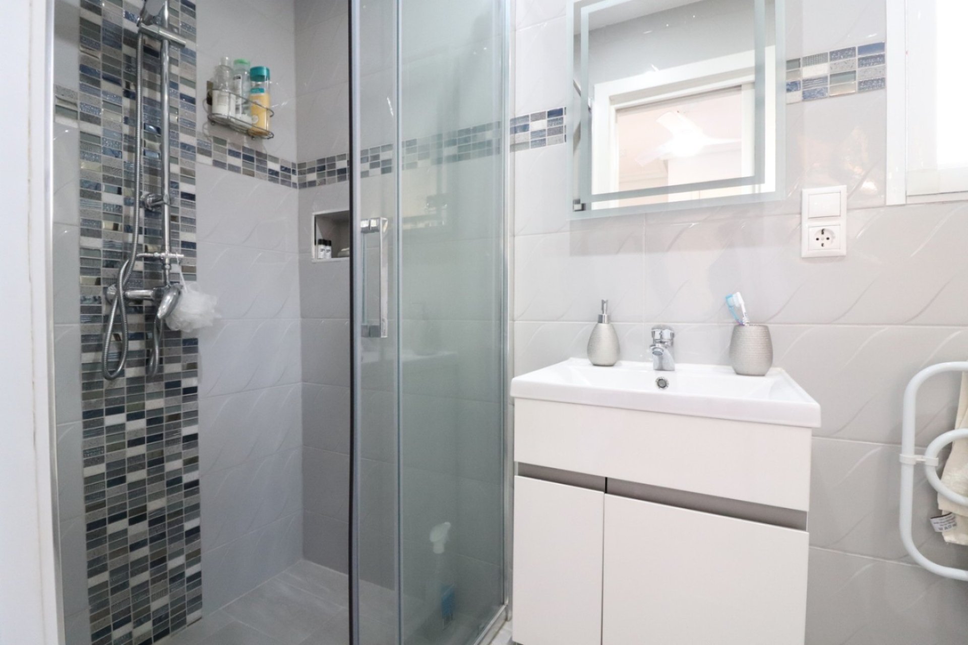 Re-Sale - Detached Villa - Algorfa