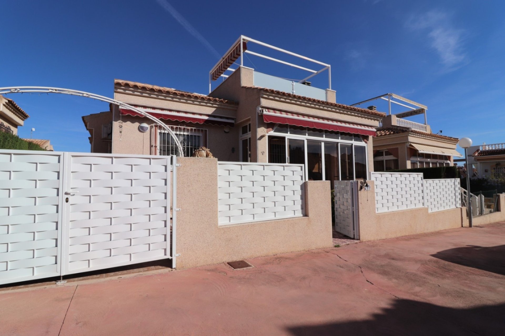 Re-Sale - Detached Villa - Algorfa