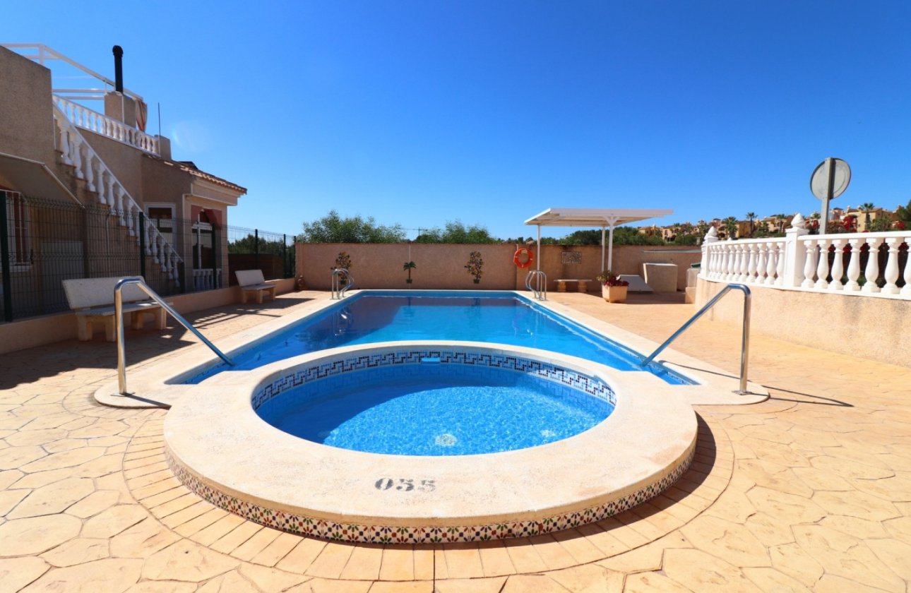 Re-Sale - Detached Villa - Algorfa