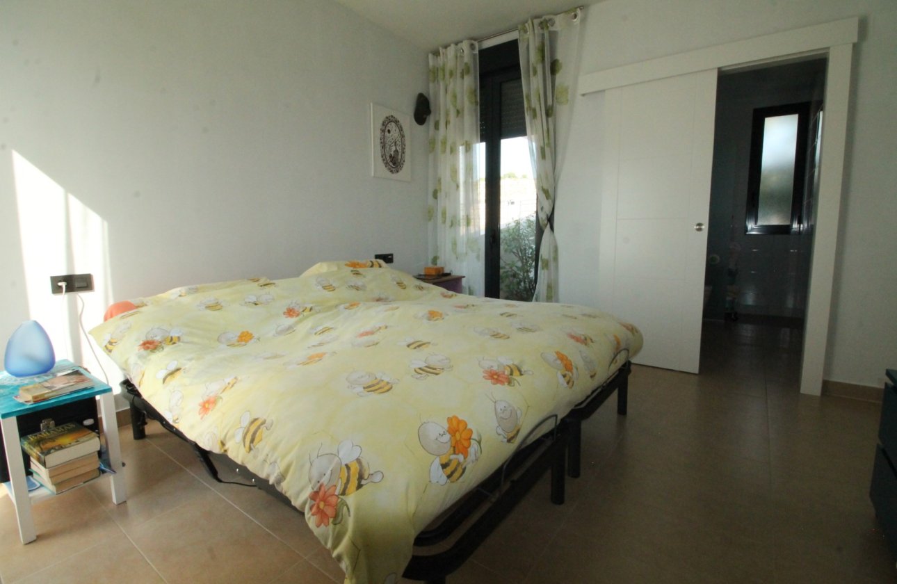 Re-Sale - Detached Villa - Algorfa