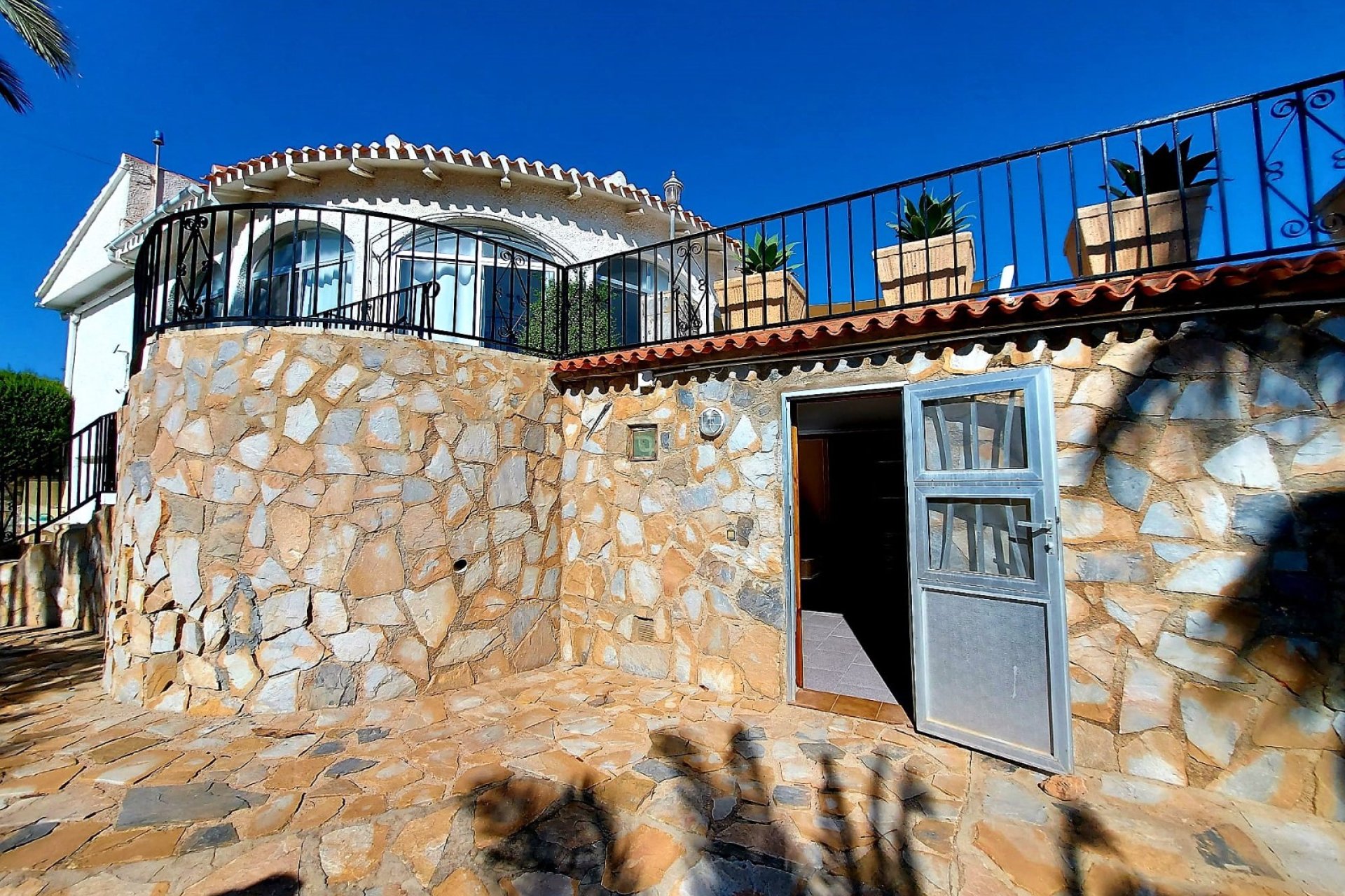 Re-Sale - Detached Villa - Algorfa