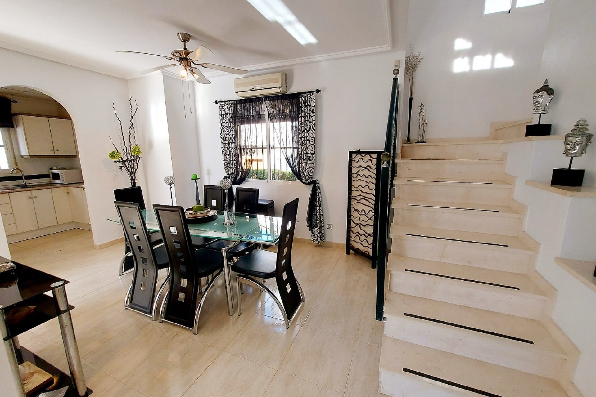 Re-Sale - Detached Villa - Algorfa