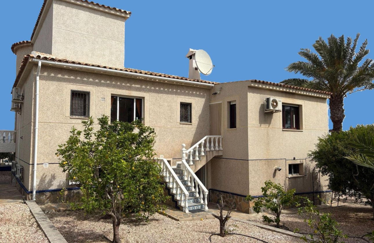Re-Sale - Detached Villa - Algorfa