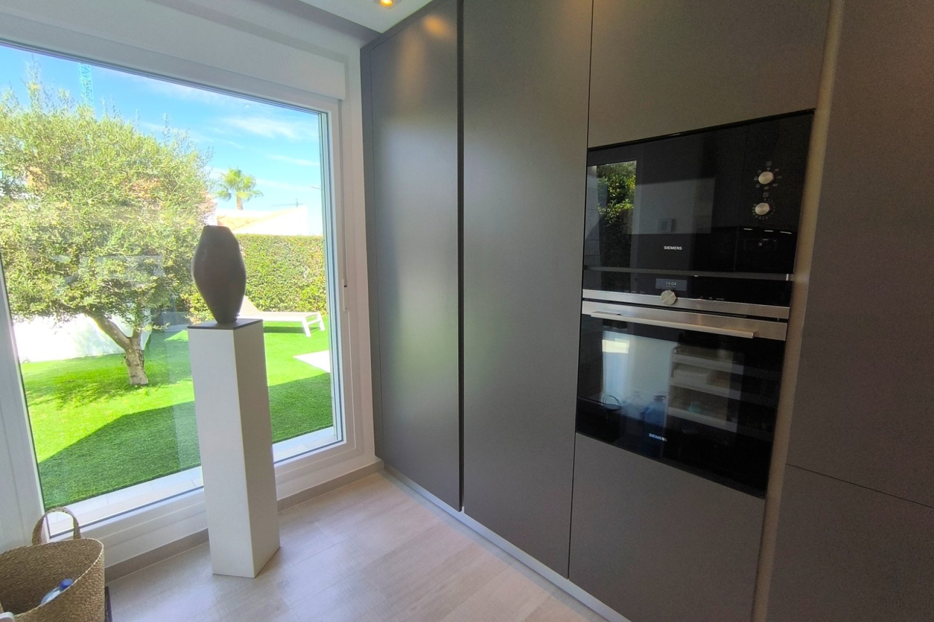 Re-Sale - Detached Villa - Algorfa