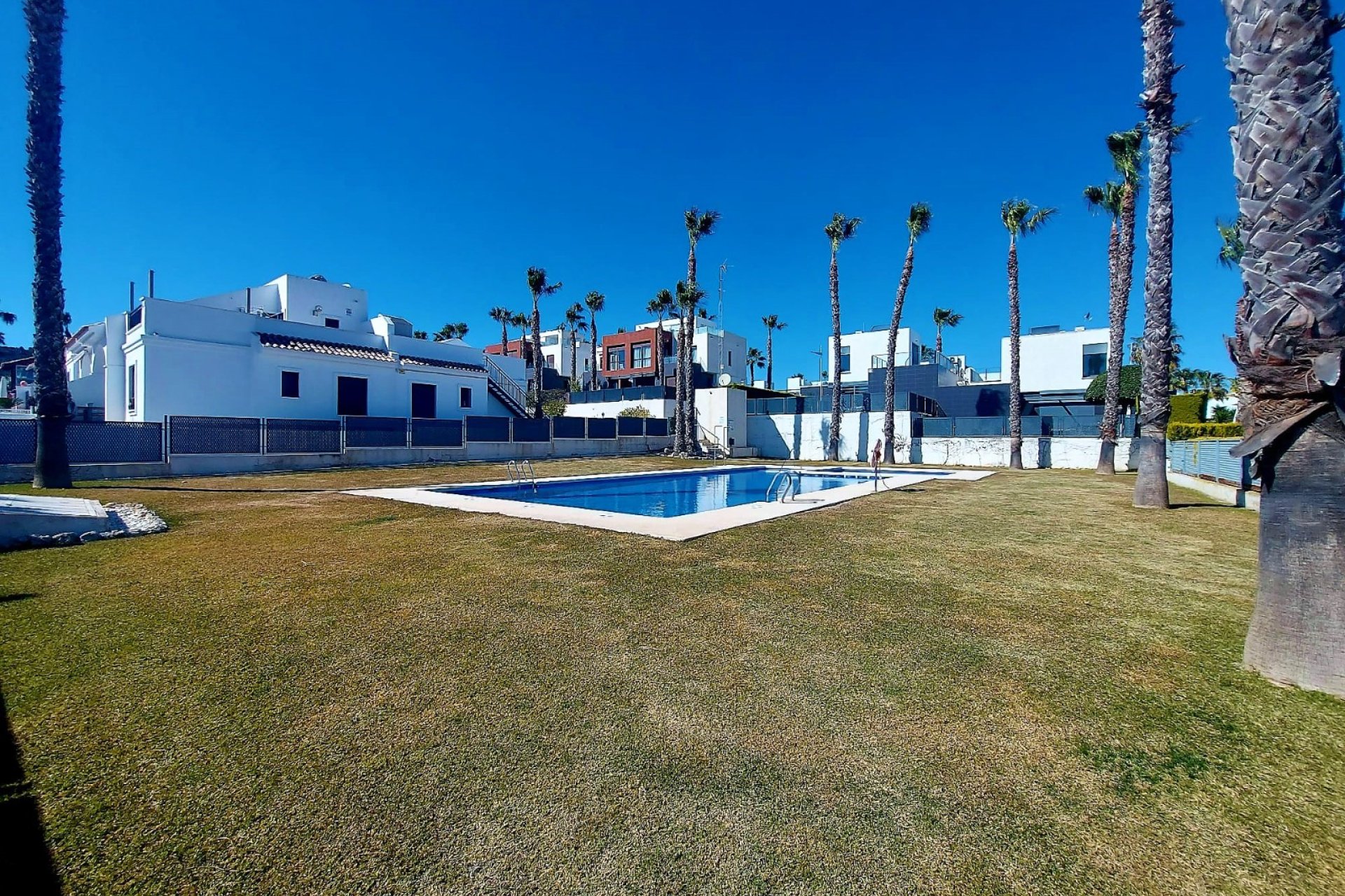 Re-Sale - Detached Villa - Algorfa