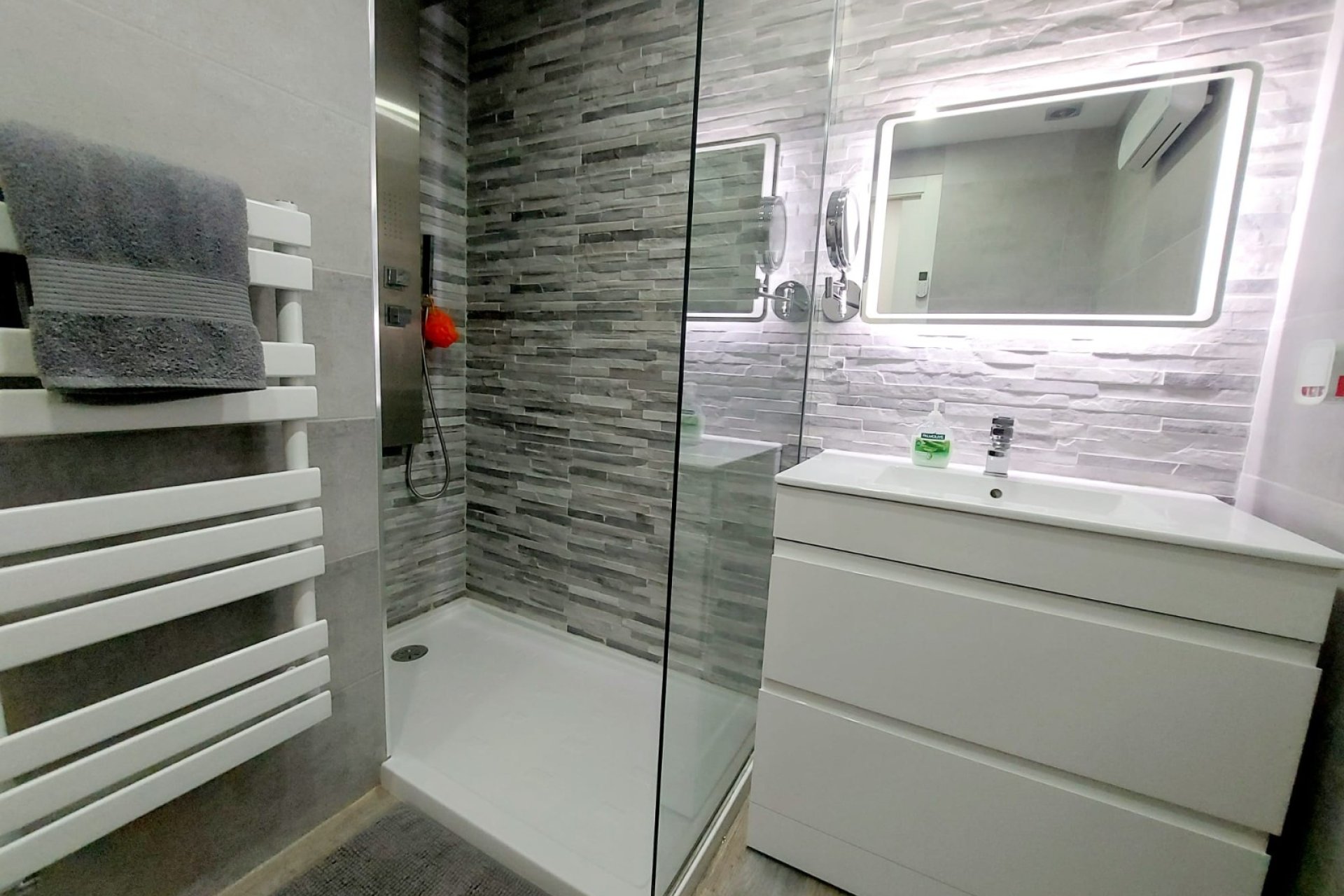 Re-Sale - Detached Villa - Algorfa