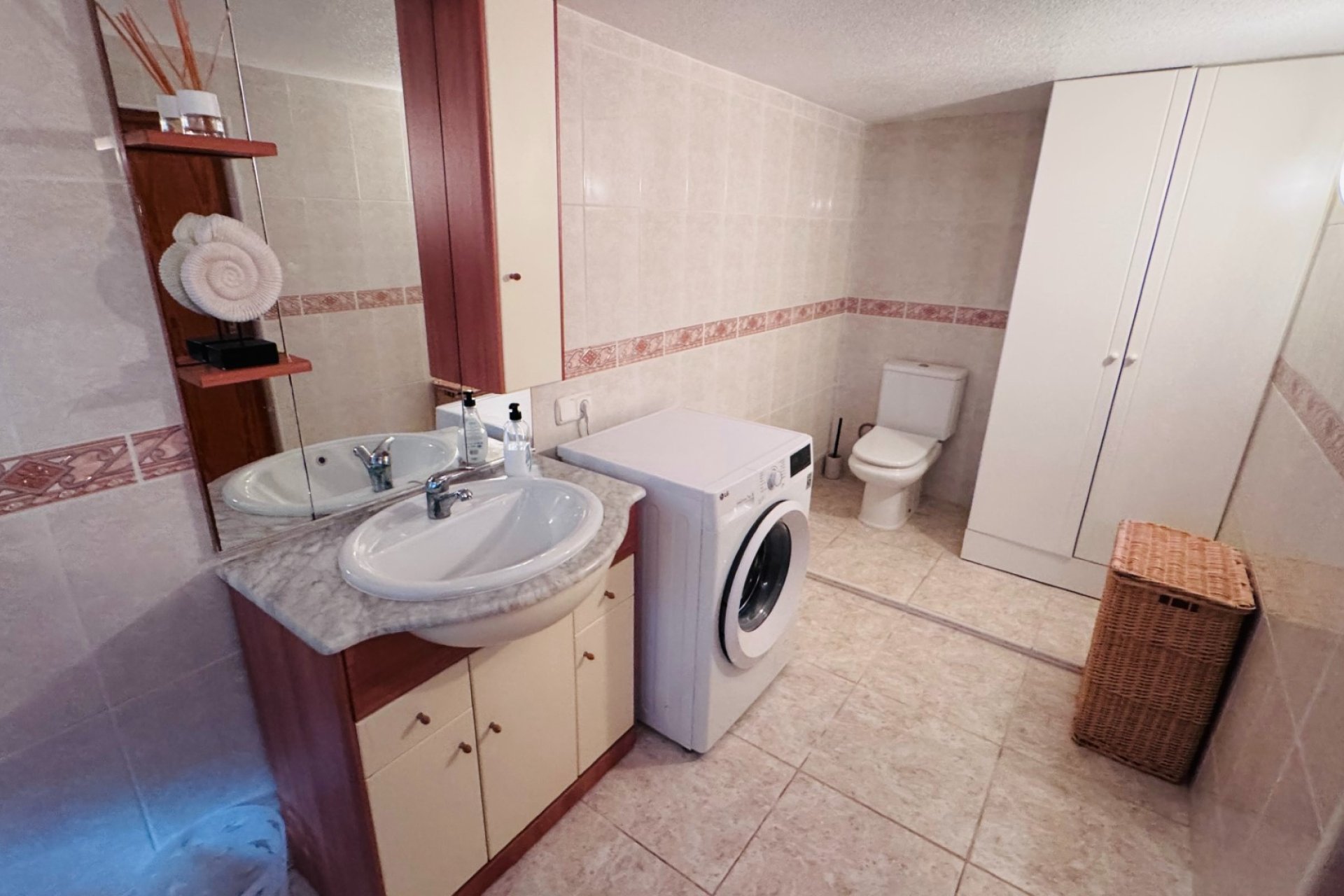 Re-Sale - Detached Villa - Algorfa