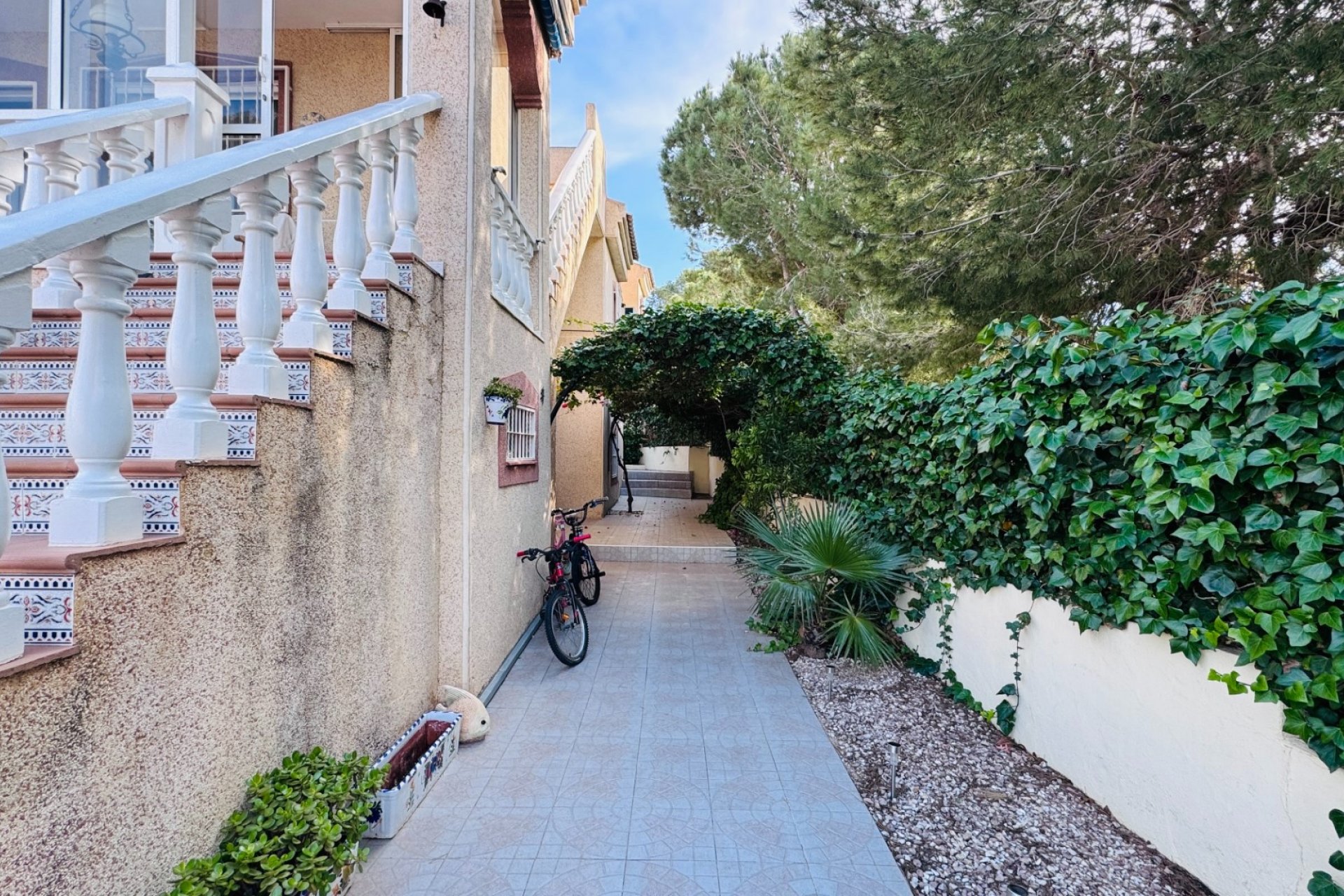 Re-Sale - Detached Villa - Algorfa