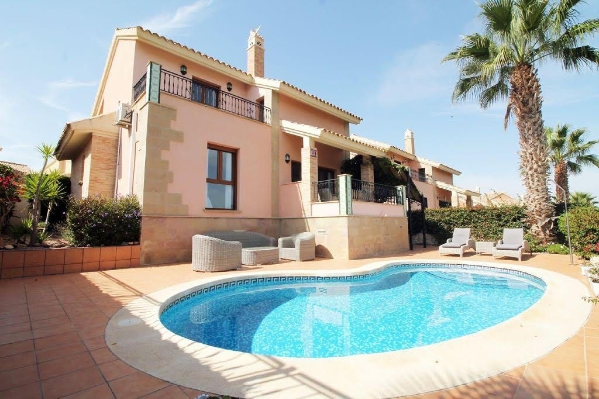 Re-Sale - Detached Villa - Algorfa