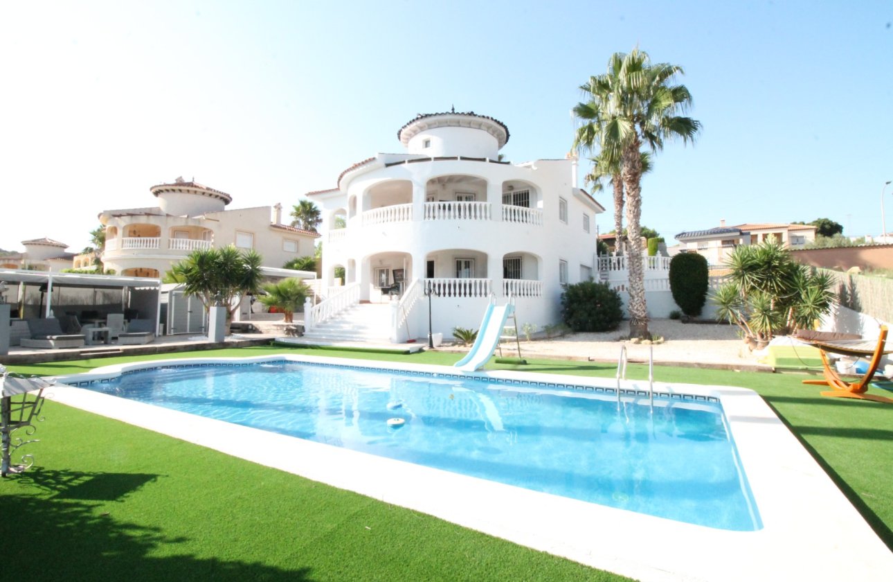 Re-Sale - Detached Villa - Almoradí - Lomas De La Juliana