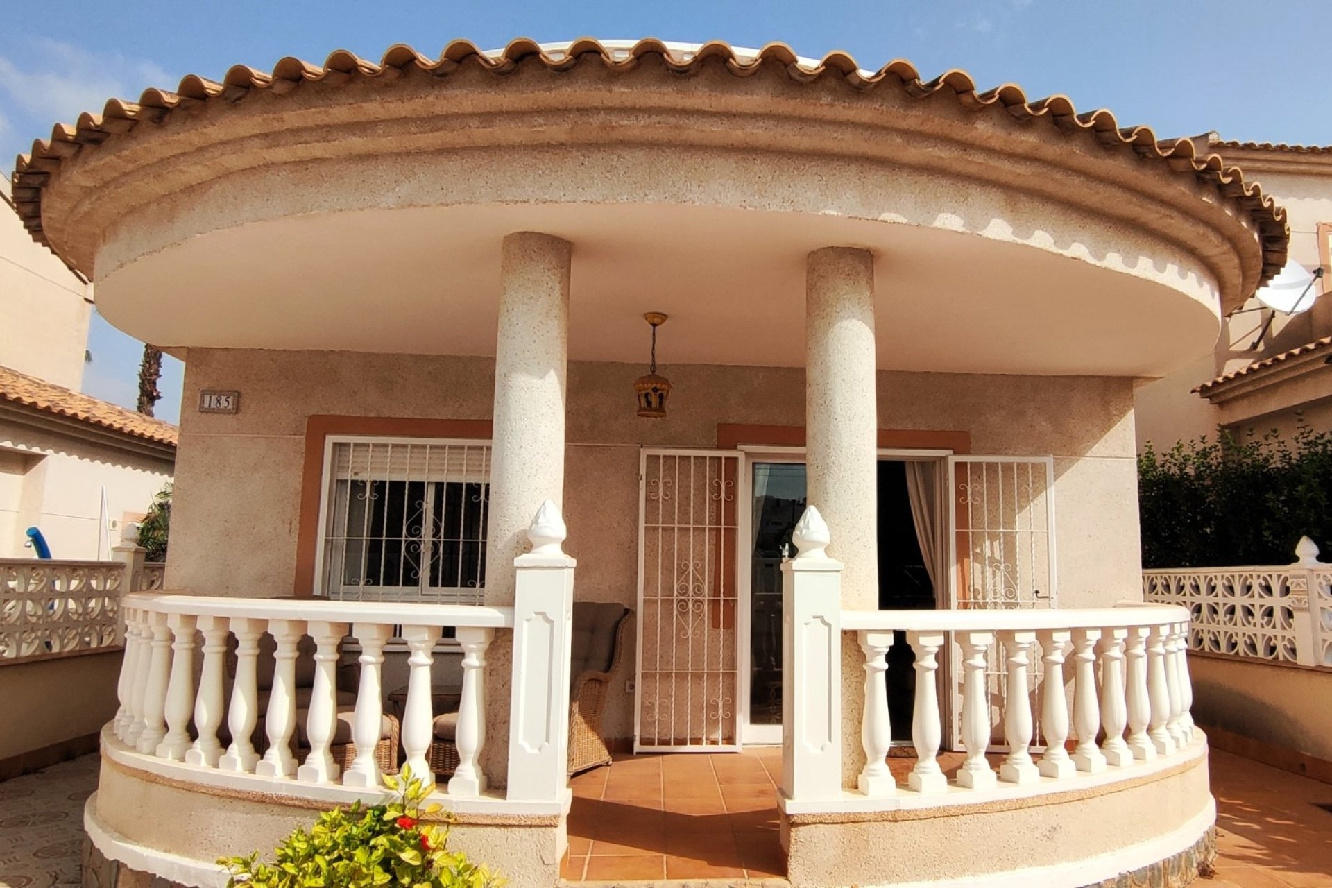 Re-Sale - Detached Villa - Benijofar