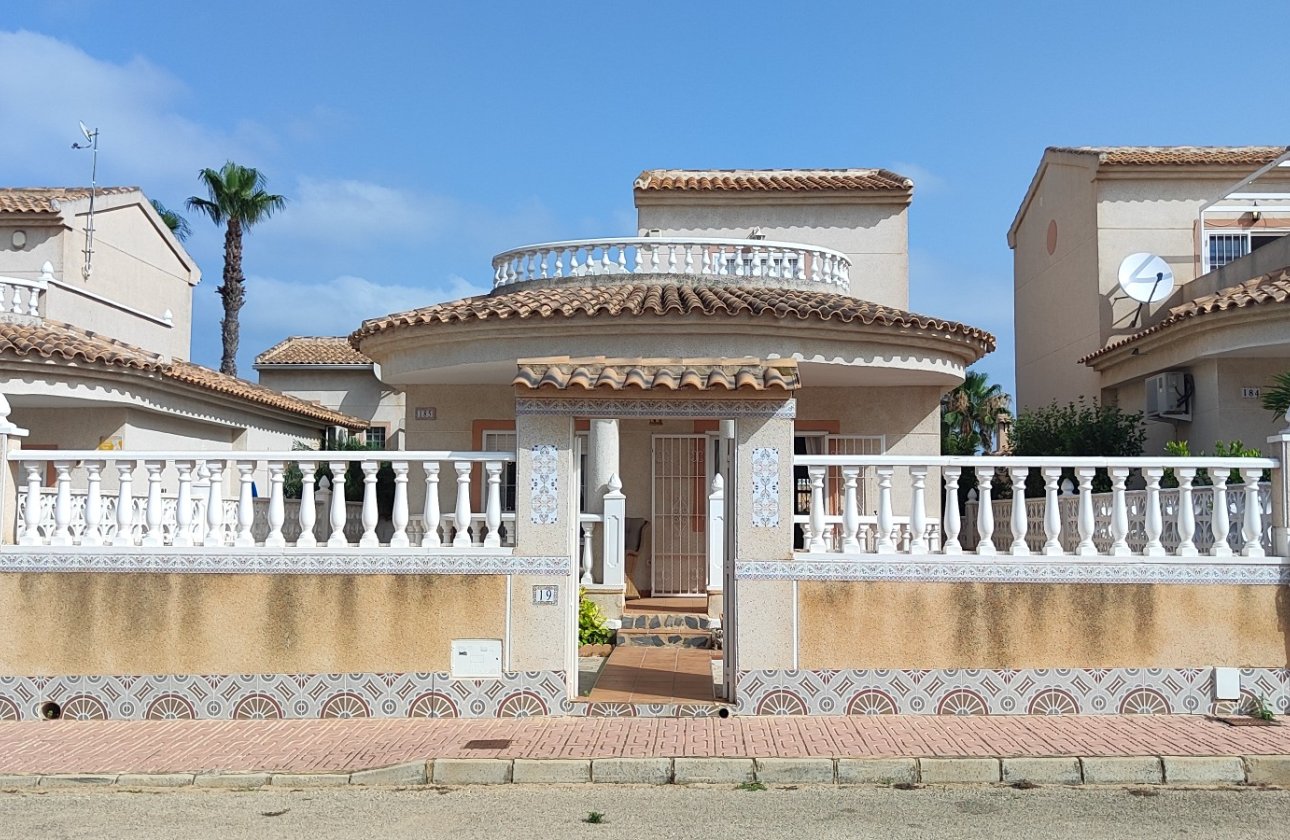 Re-Sale - Detached Villa - Benijofar