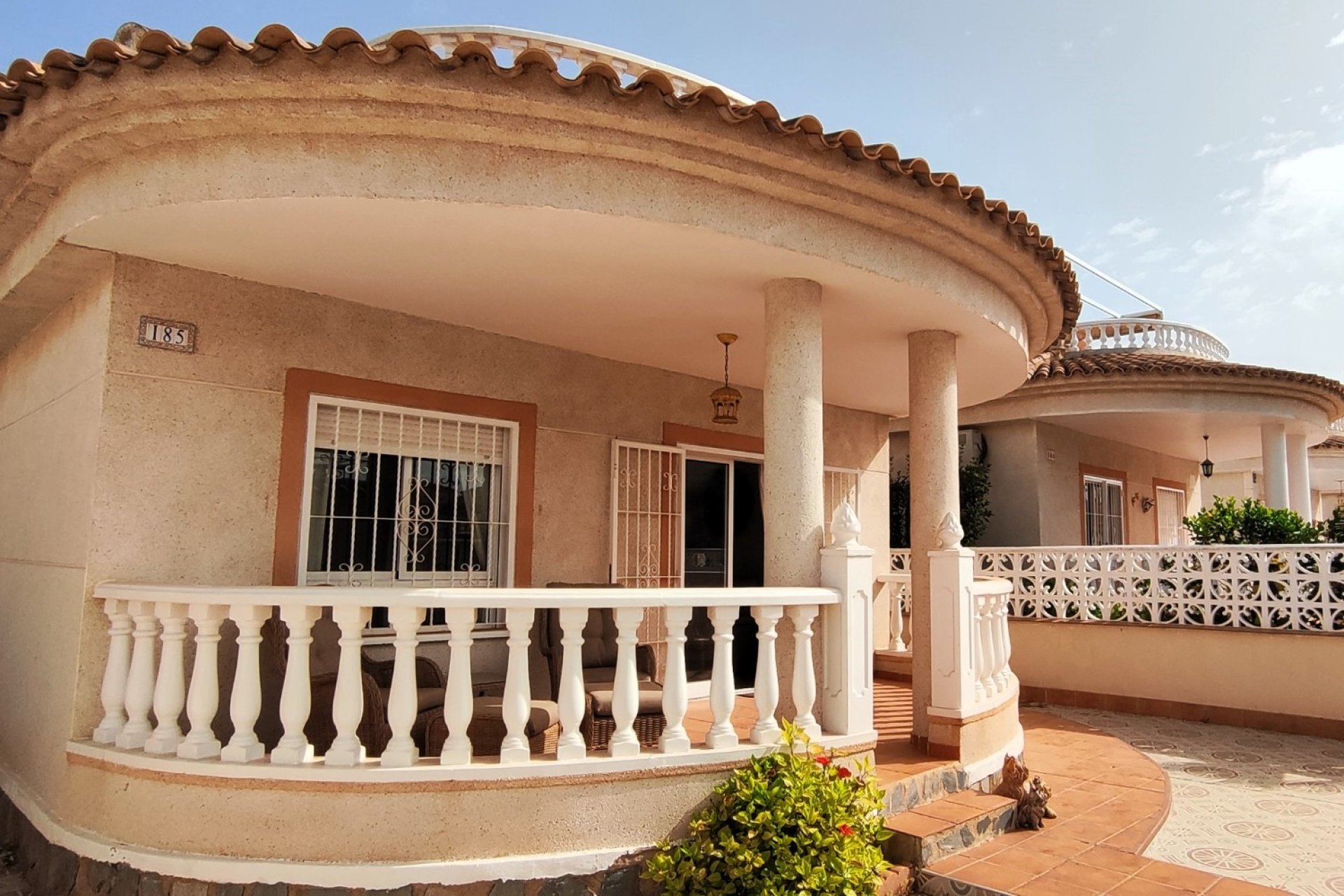 Re-Sale - Detached Villa - Benijofar